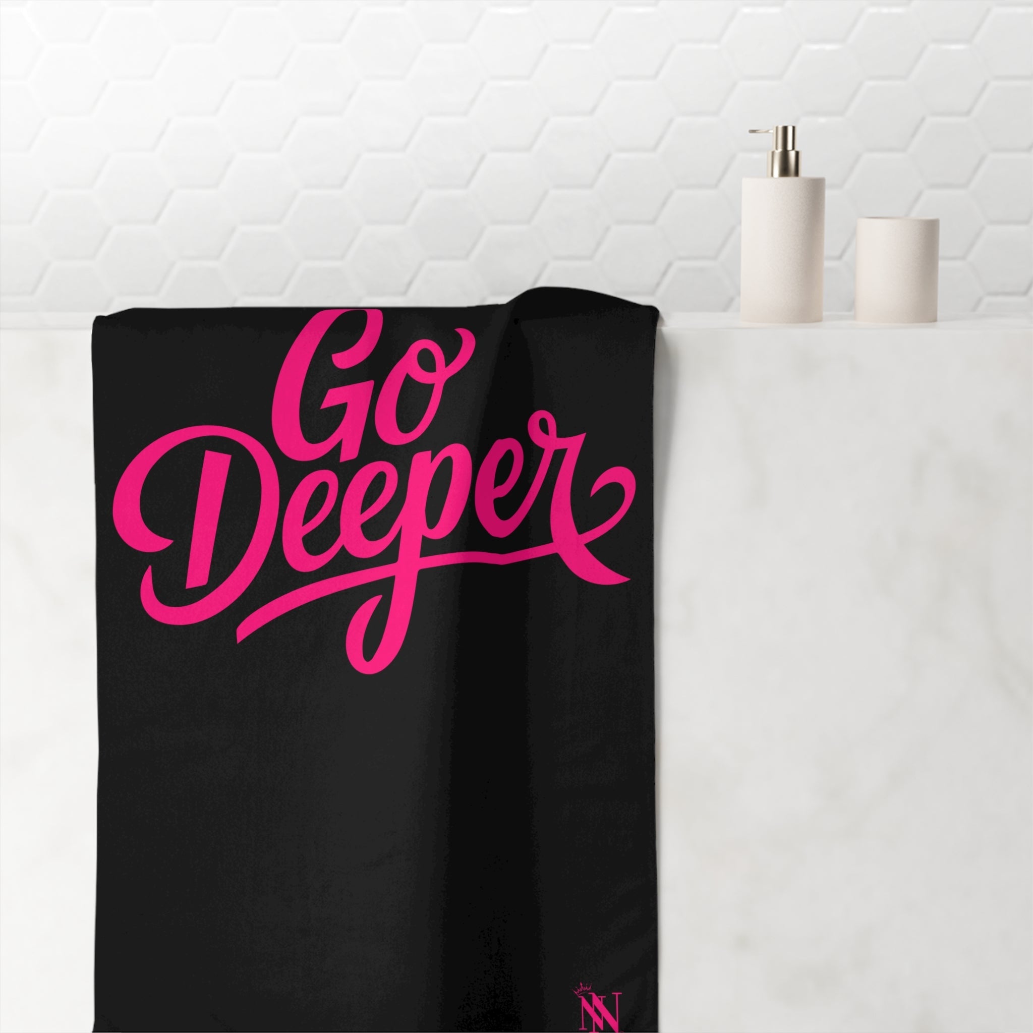 Go Deeper | Mix & Match XL Fun-Flirty Lovers’ Towels