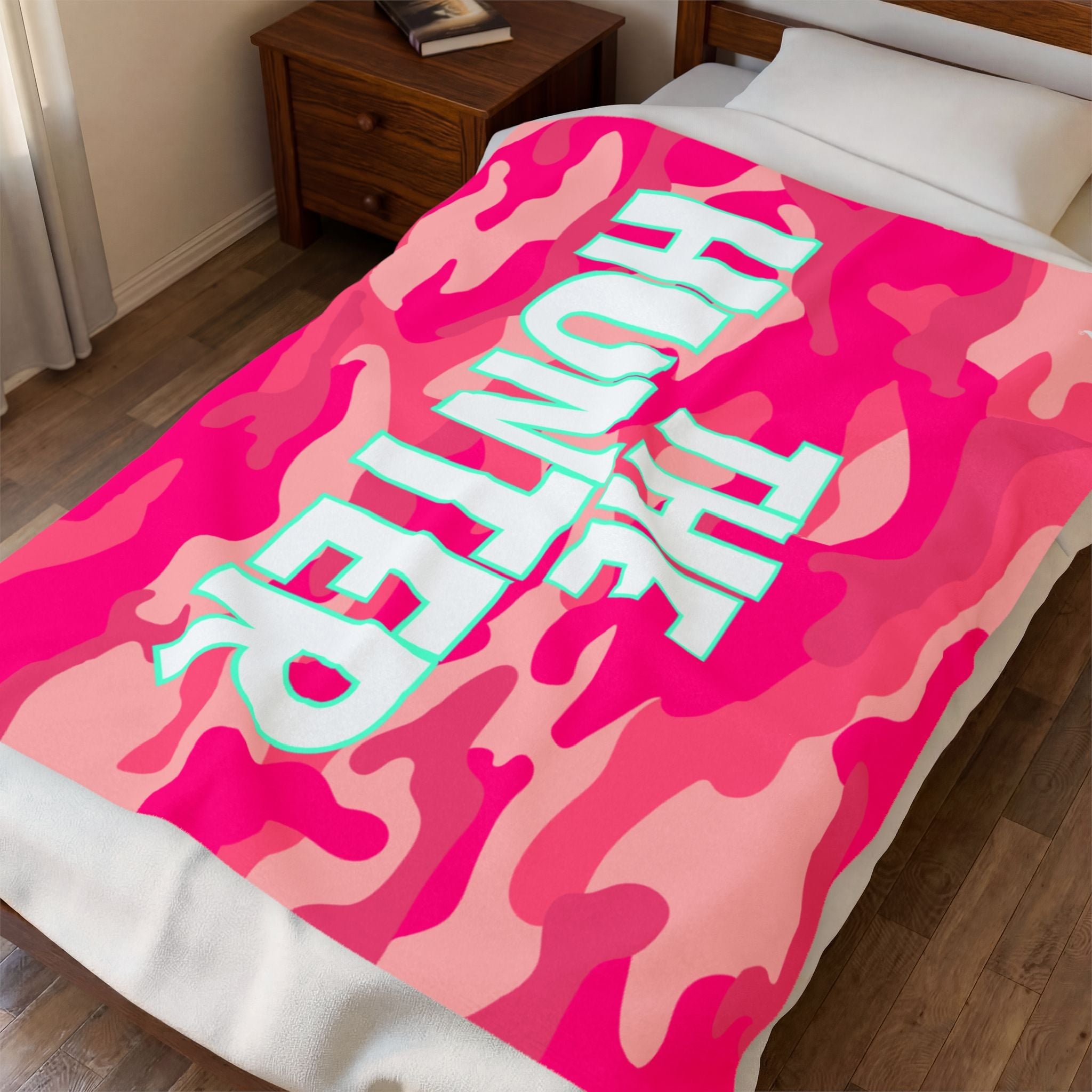 The Hunter Pink Camo Blanket