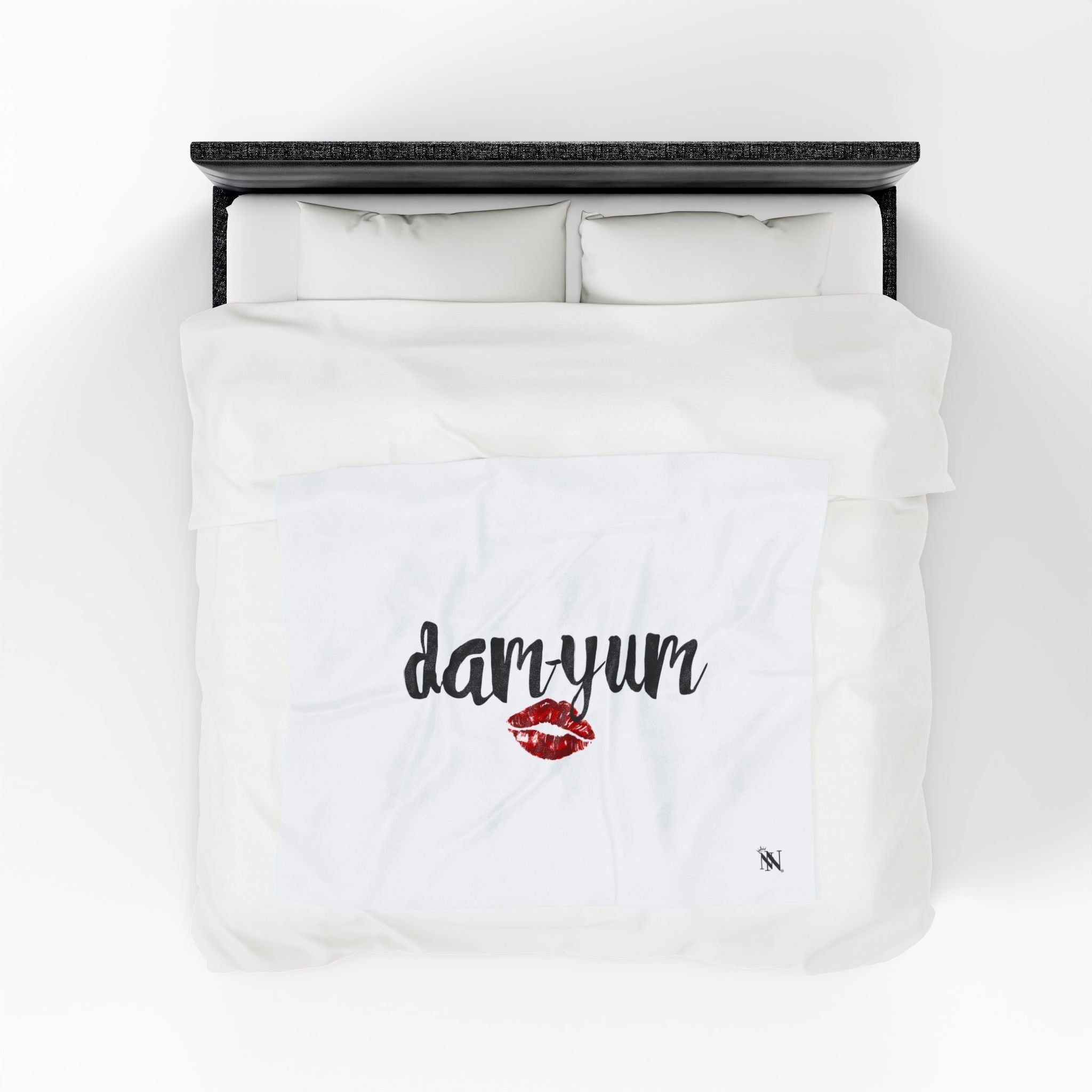 Dam-Yum Kiss | Mix & Match Velveteen Fun-Flirty Lovers’ Blankets