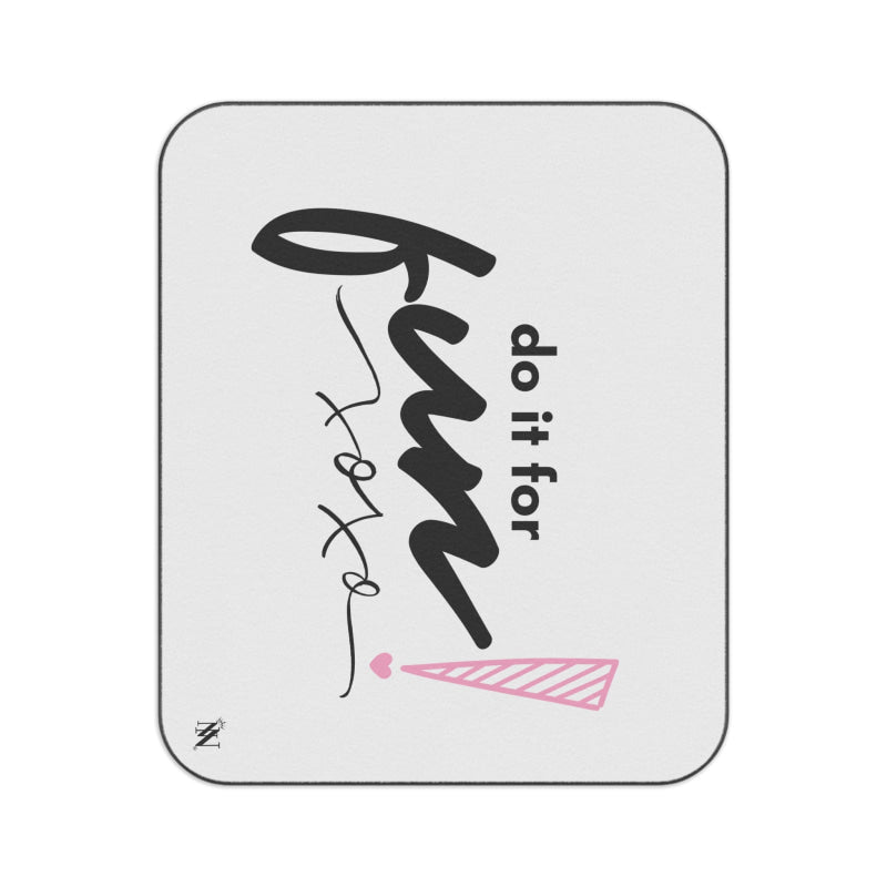 Do It For Fun! XOXO | Mix Match Fun-Flirty Lovers’ Water-Resistant Blankets