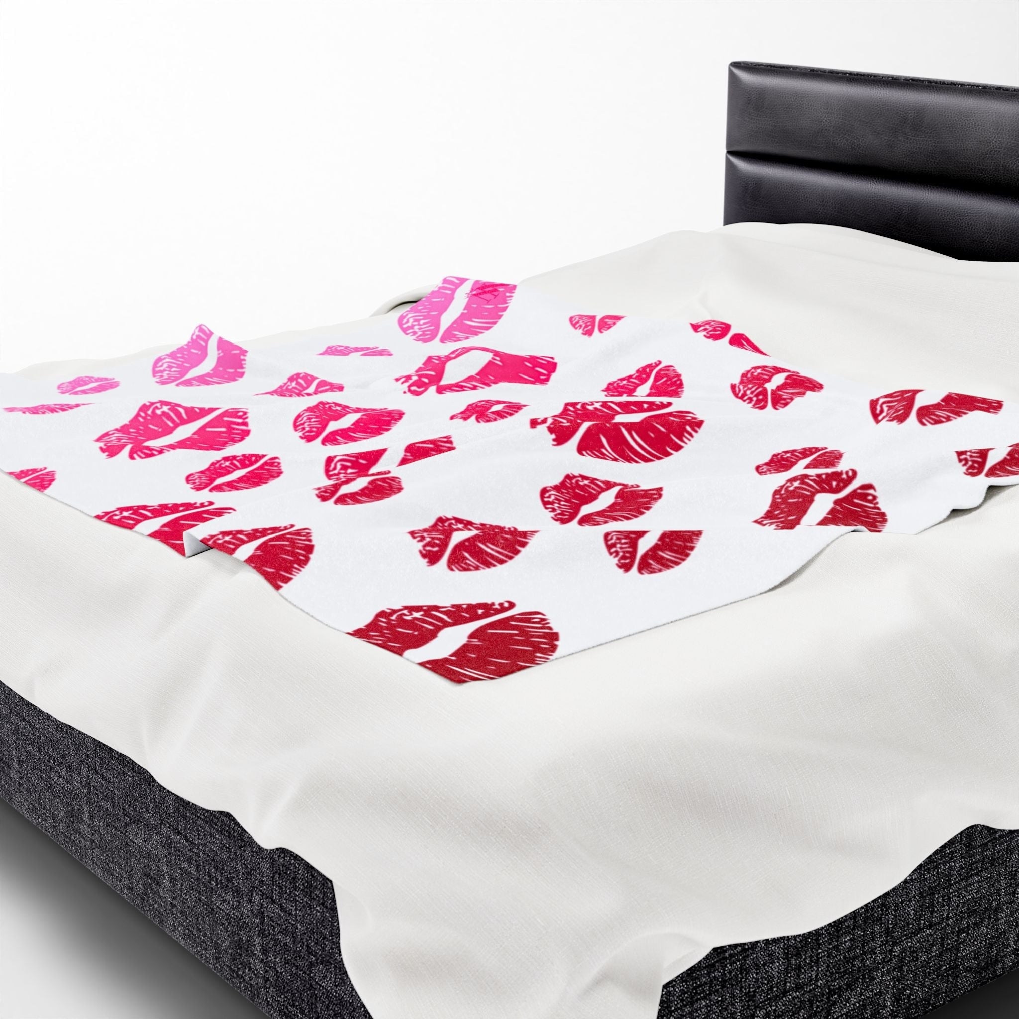 Ombre Kiss Pattern | Mix & Match Soft Fun-Flirty Lovers’ Blankets