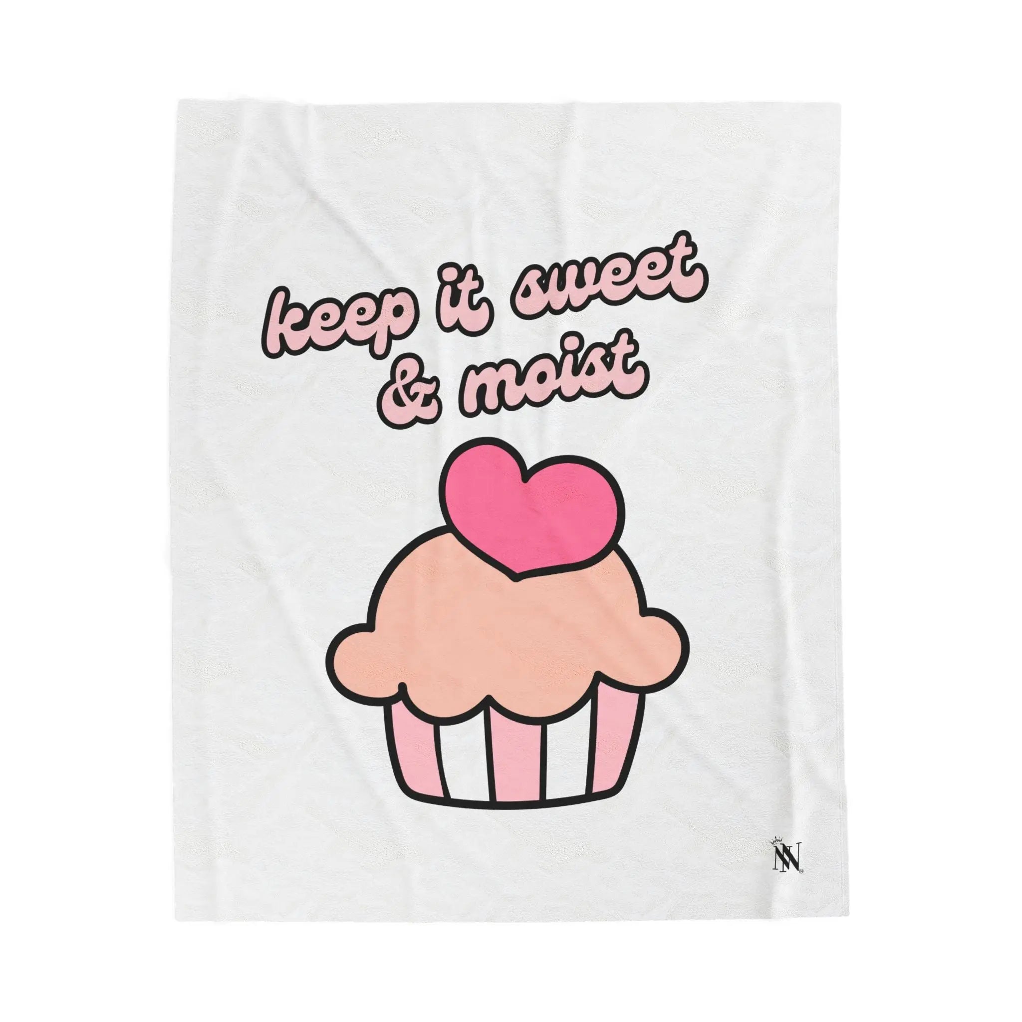Cupcake Love | Mix & Match Velveteen Fun-Flirty Lovers’ Blankets
