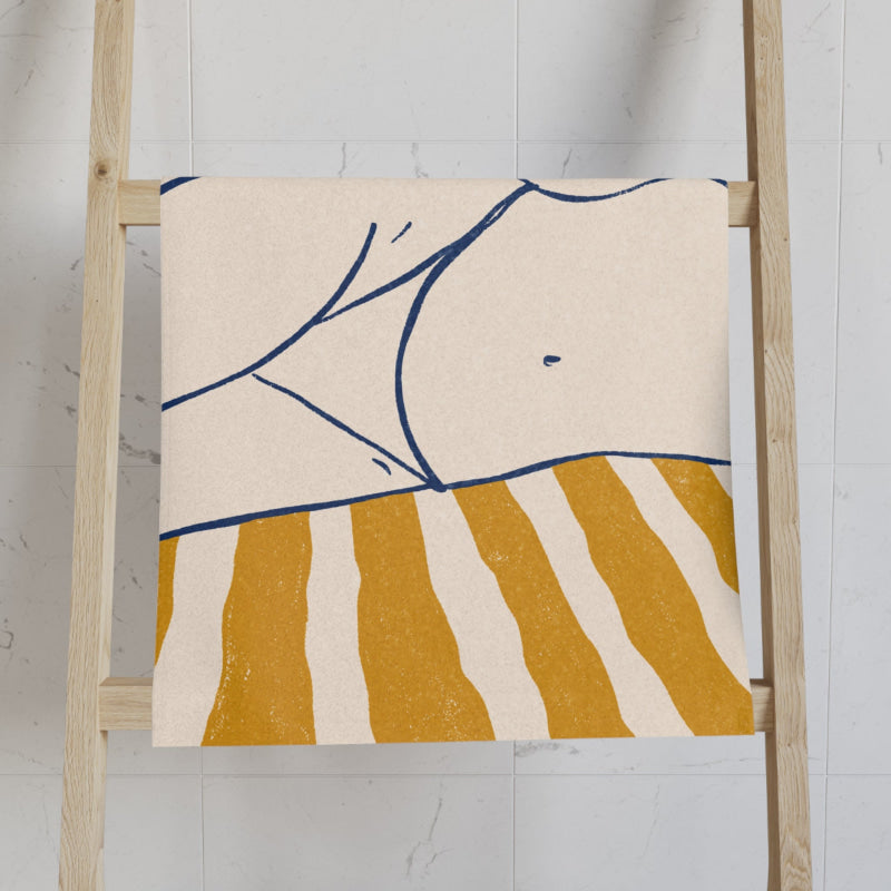 Vintage Bikini Poster | Mix & Match Classic Fun-Flirty Lovers’ Towels