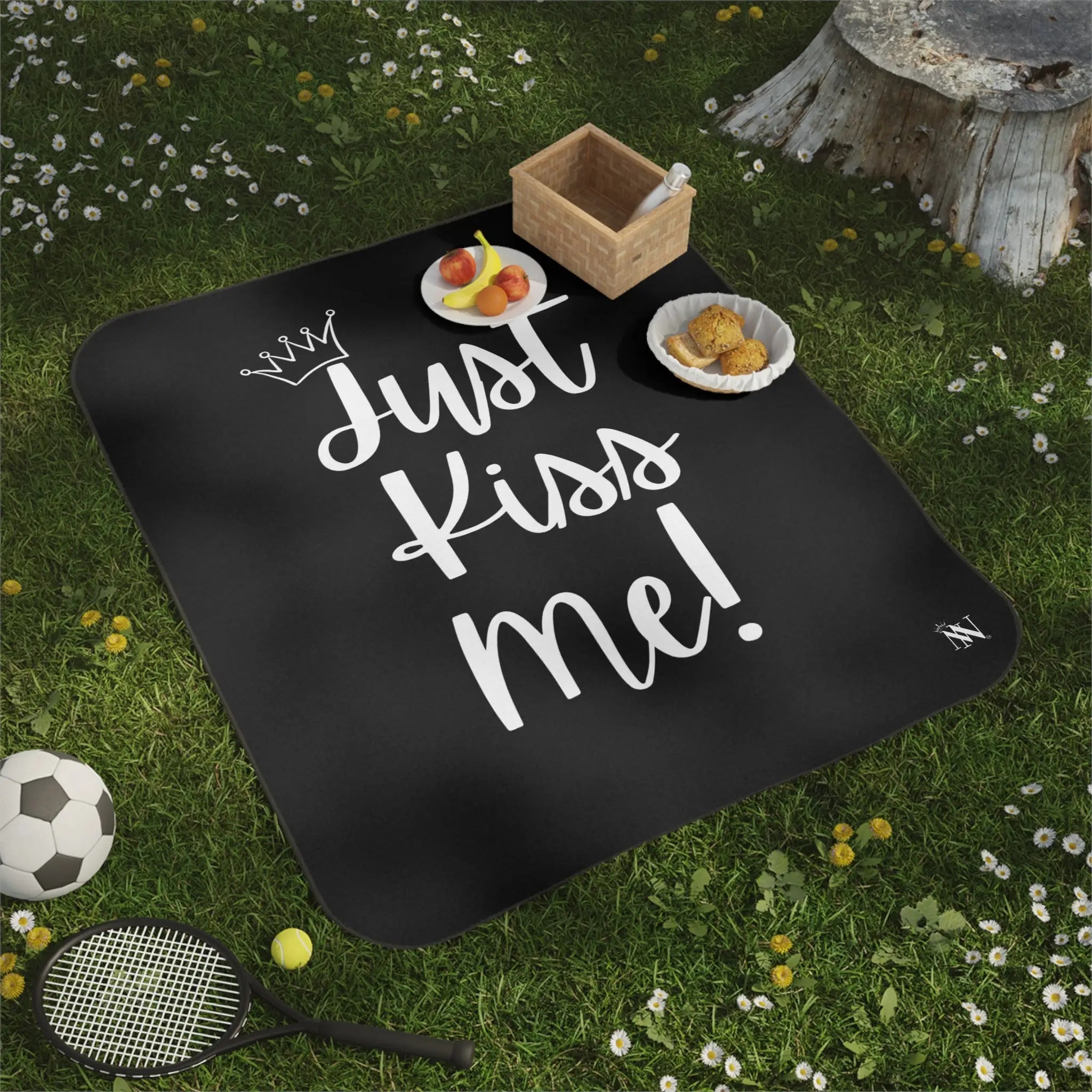 Crowned Just Kiss Me! Sex Blanket