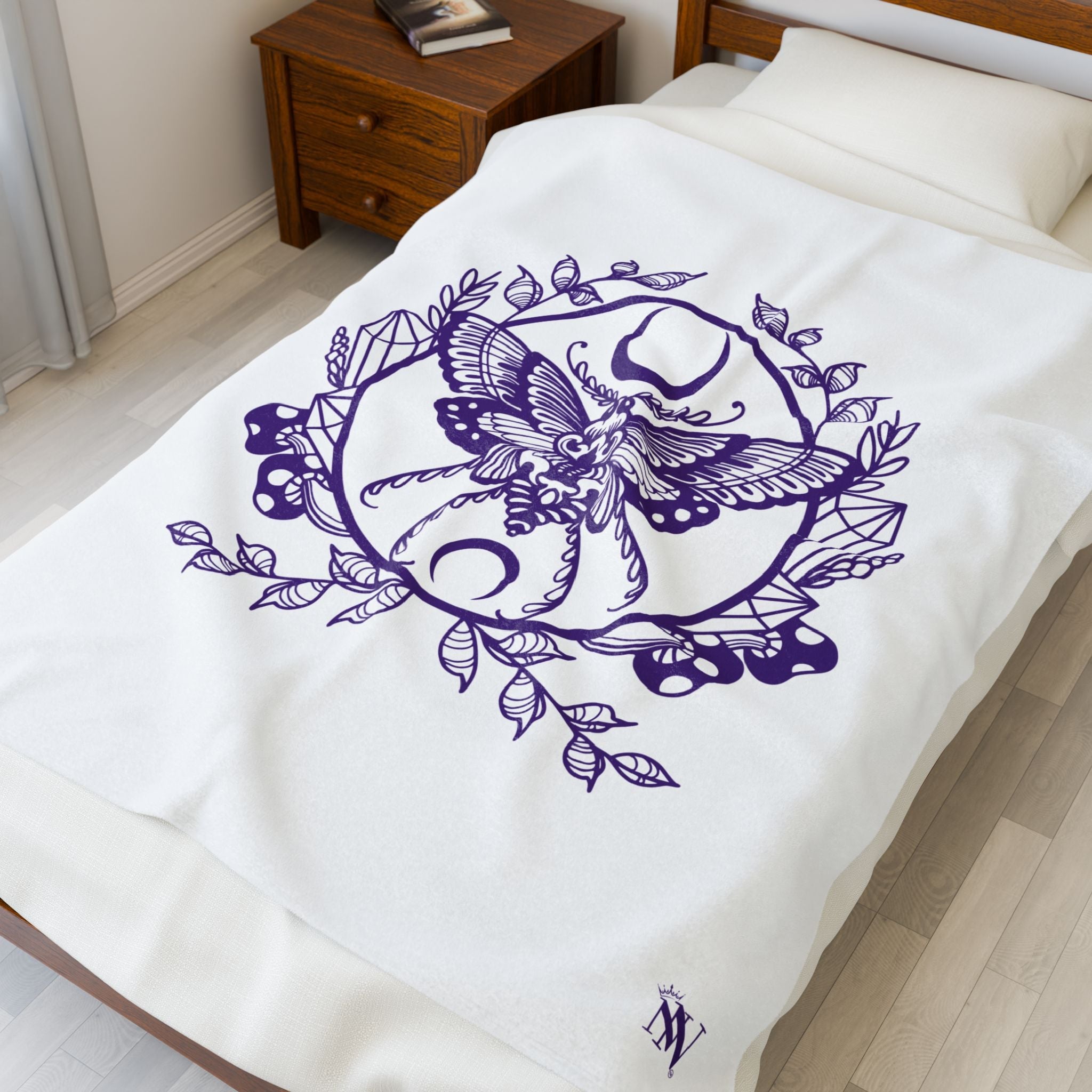 Witchās Medallion | Mix & Match Fun-Flirty Loversā Blankets
