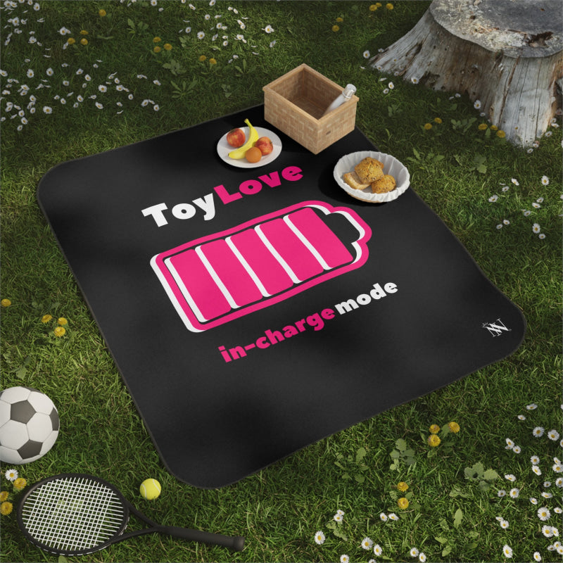Toy Love | Mix Match Fun-Flirty Lovers’ Water-Resistant Blankets