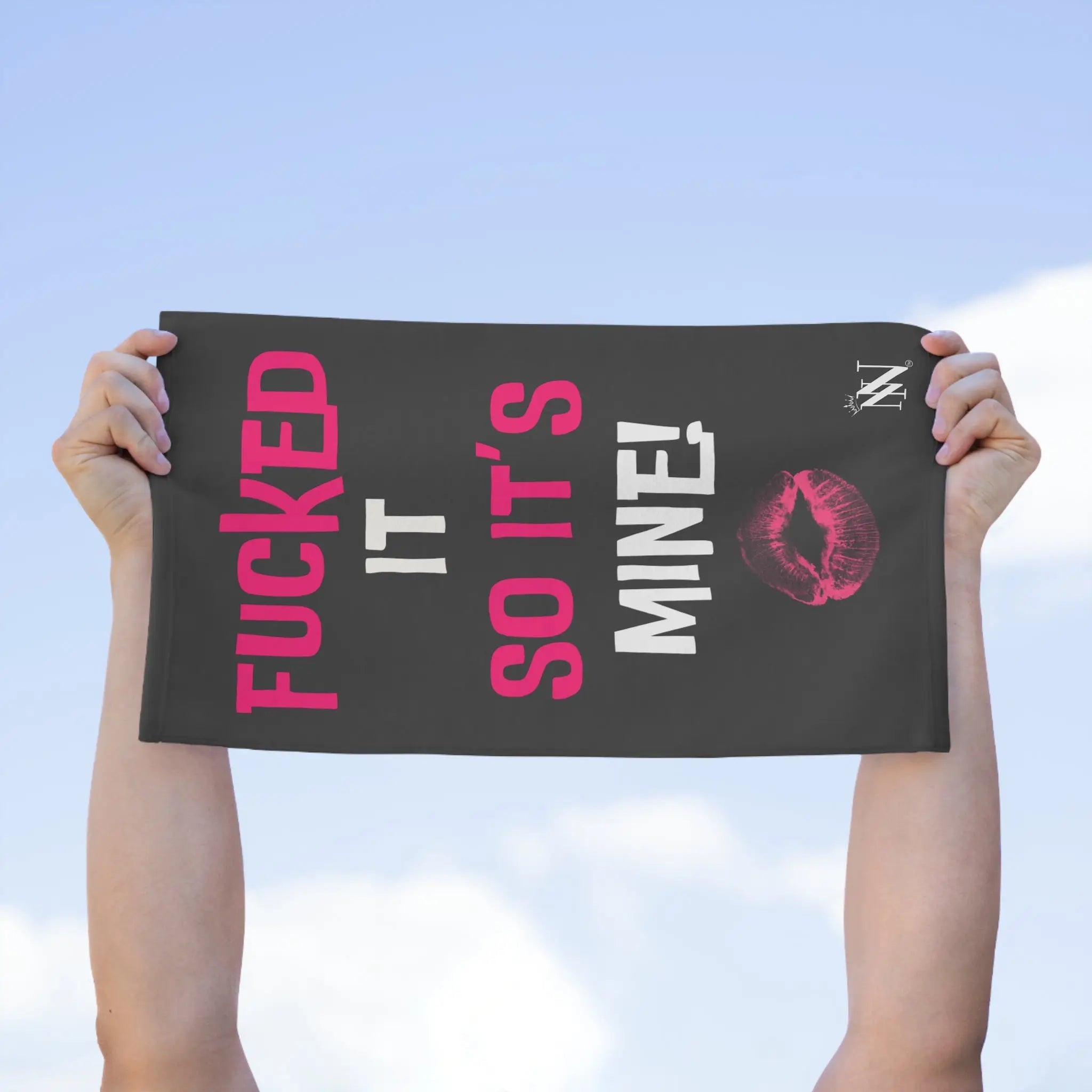 Fucked It So It’s Mine! With a Kiss Sex Towel