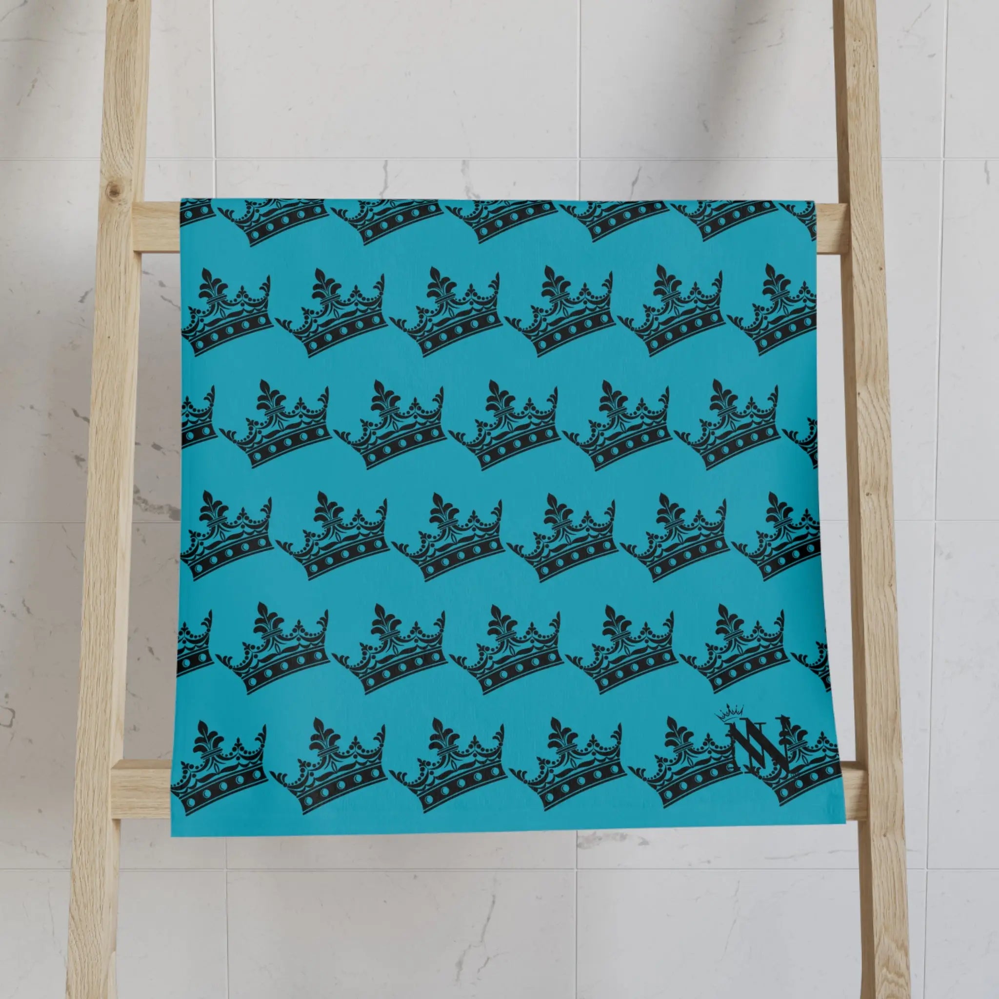 Crown Queen Pattern Teal Cum Towel