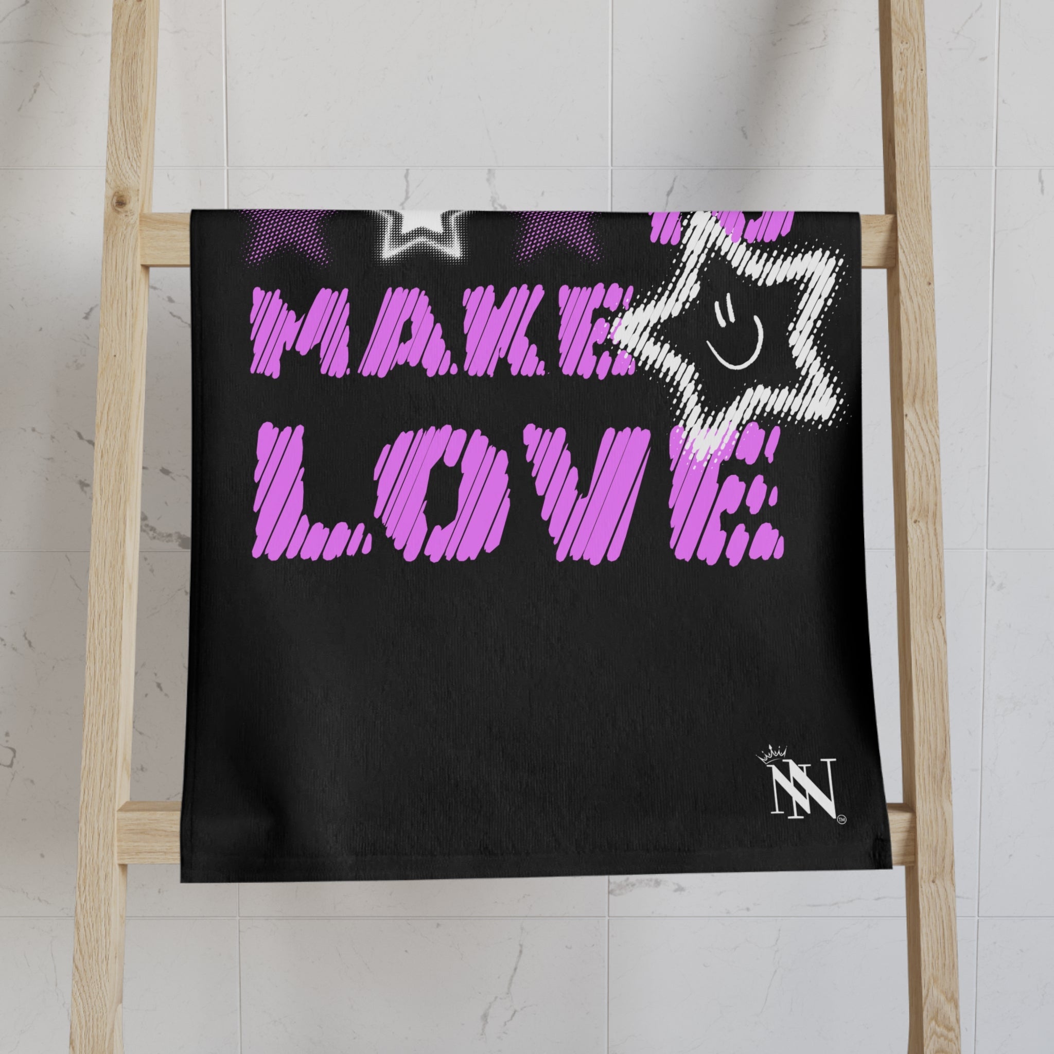 Born to Make Love | Mix & Match Classic Fun-Flirty Lovers’ Towels