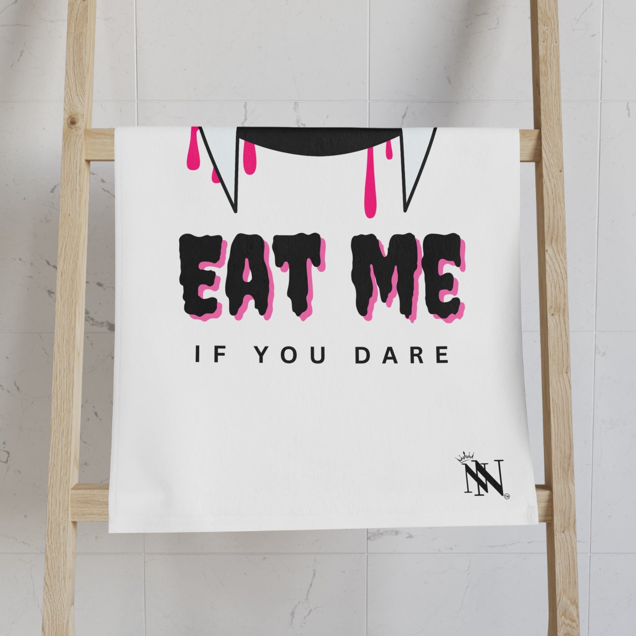 Eat Me If You Dare | Mix & Match Classic Fun-Flirty Lovers’ Towels