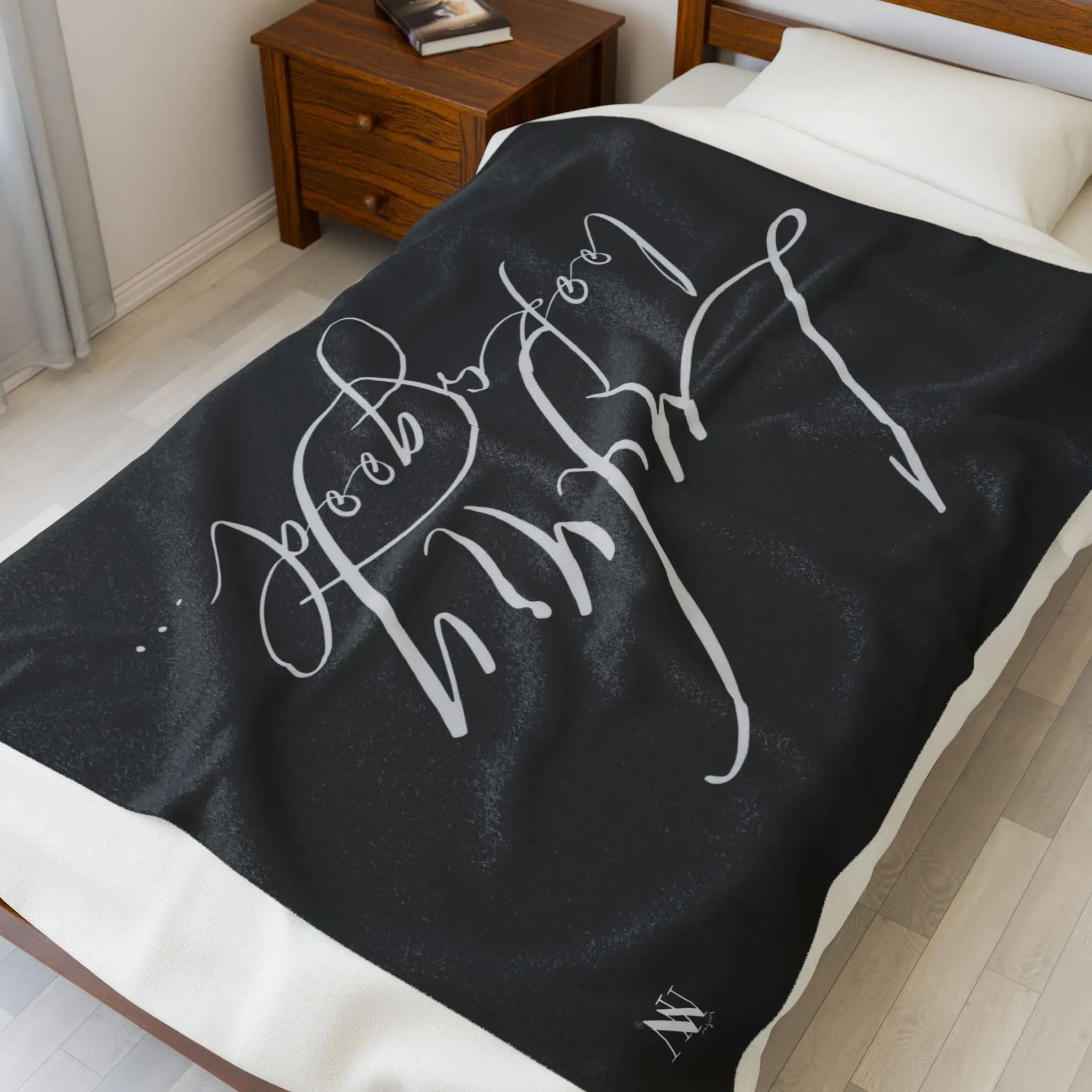 Luxury Looks Good | Mix & Match Velveteen Fun-Flirty Lovers’ Blankets