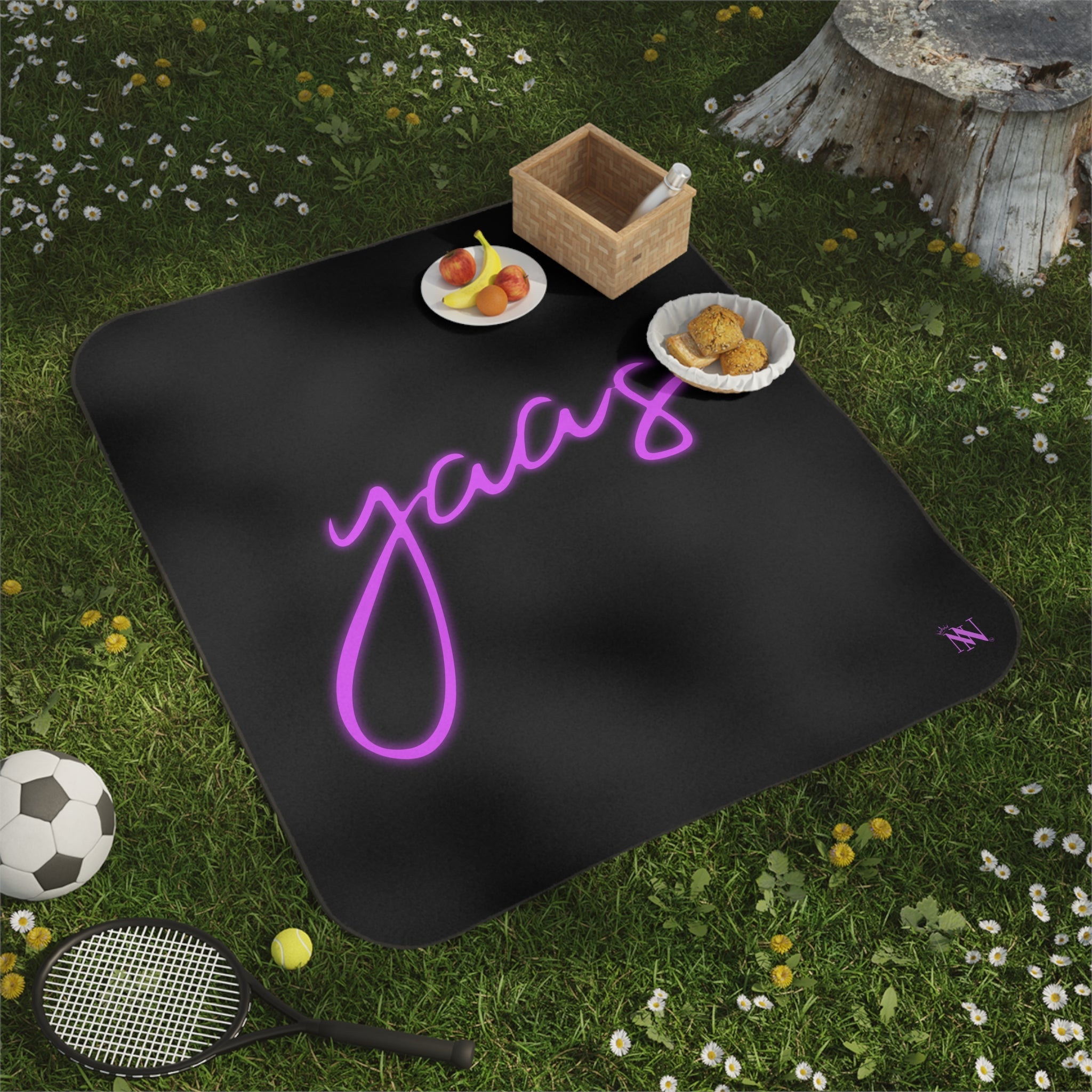 Yaas | Mix Match Fun-Flirty Lovers’ Water-Resistant Blankets