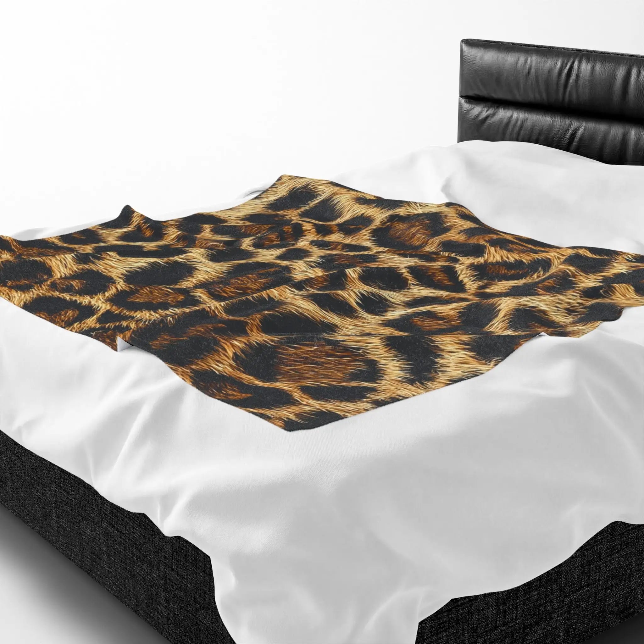 Realistic Cheetah Print Blanket