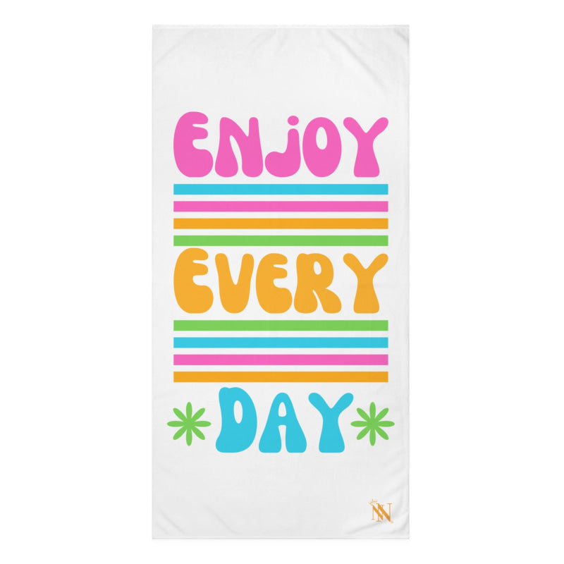 Enjoy Everyday | Mix & Match XL Fun-Flirty Lovers’ Towels