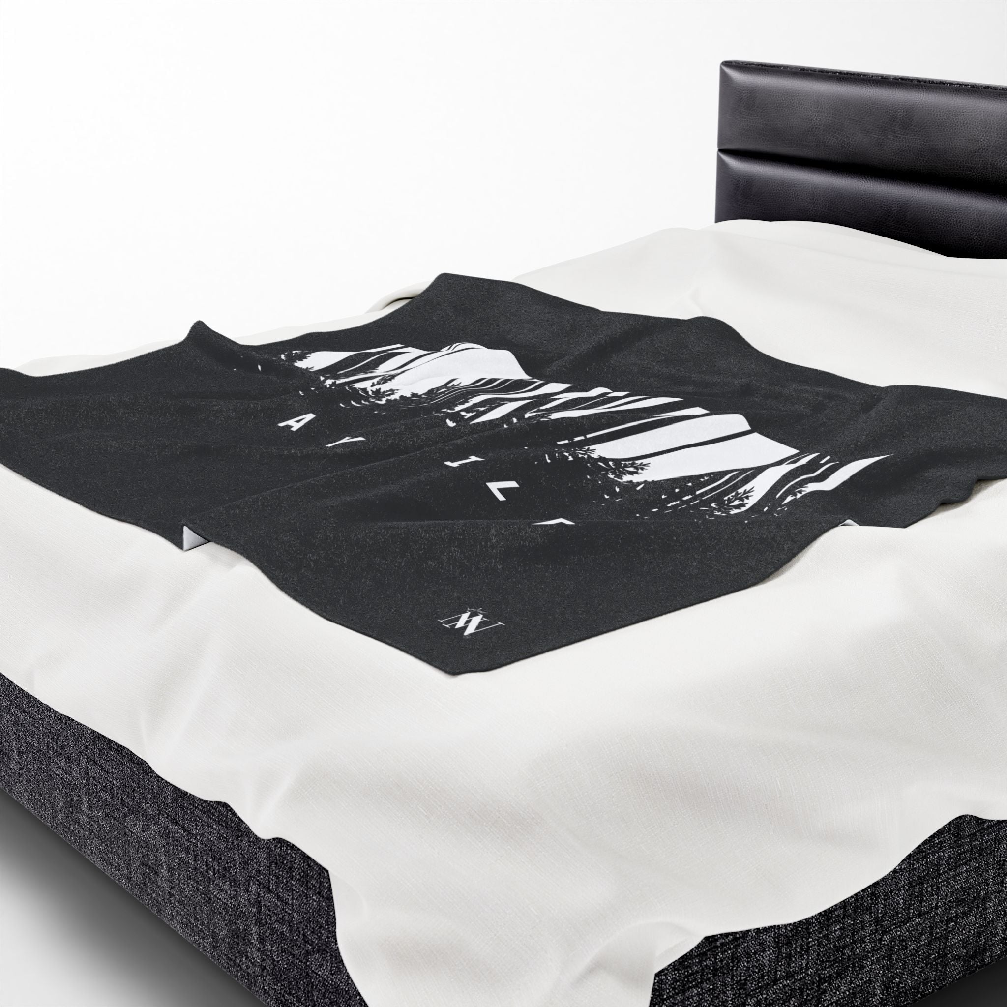 Stay Wild Scene | Mix & Match Soft Fun-Flirty Lovers’ Blankets