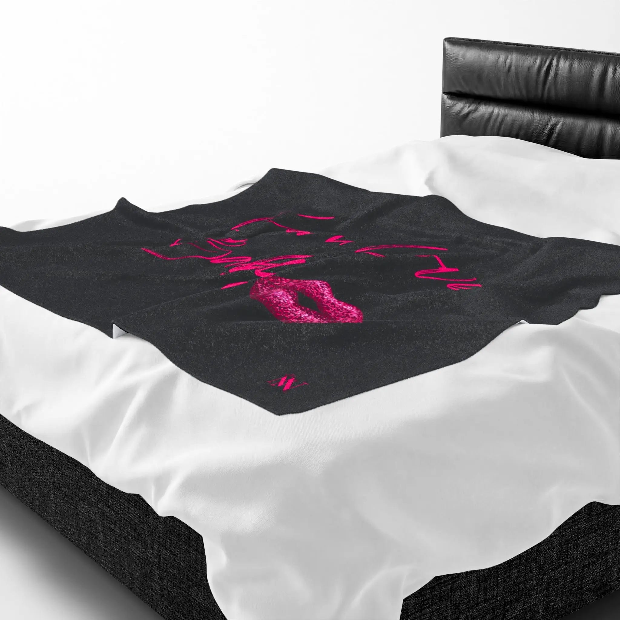 Cum Love Baby Kiss Mark Blanket