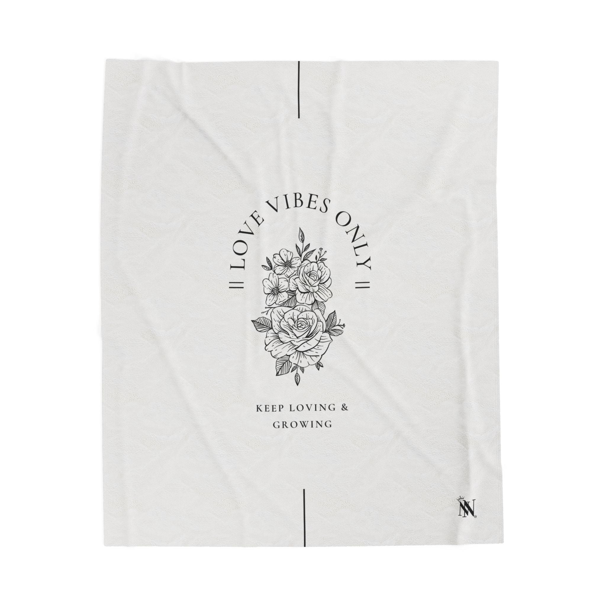 Love Vibes Only | Mix & Match Velveteen Fun-Flirty Lovers’ Blankets