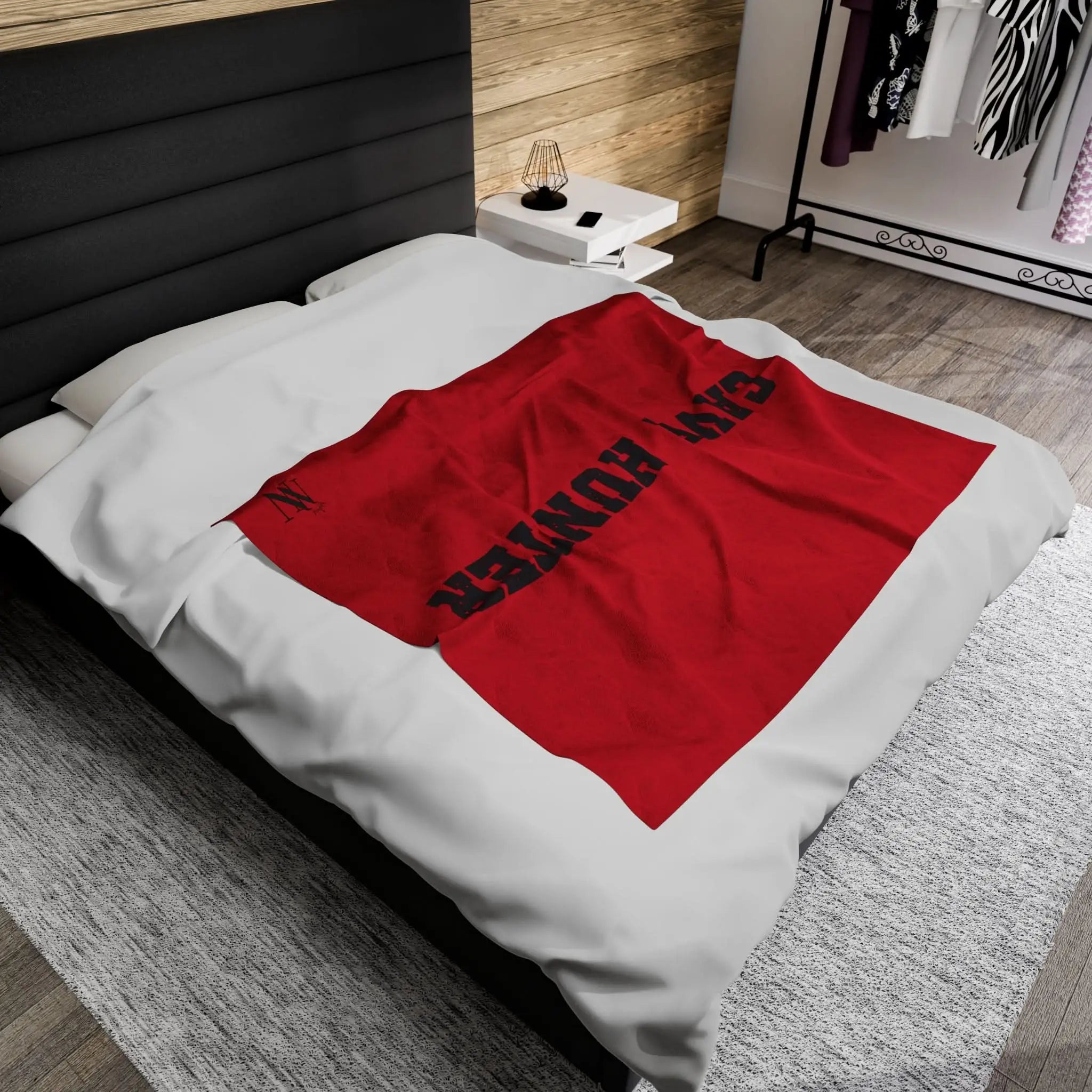 Cave Hunter Cum Squirt Sex Blanket Red