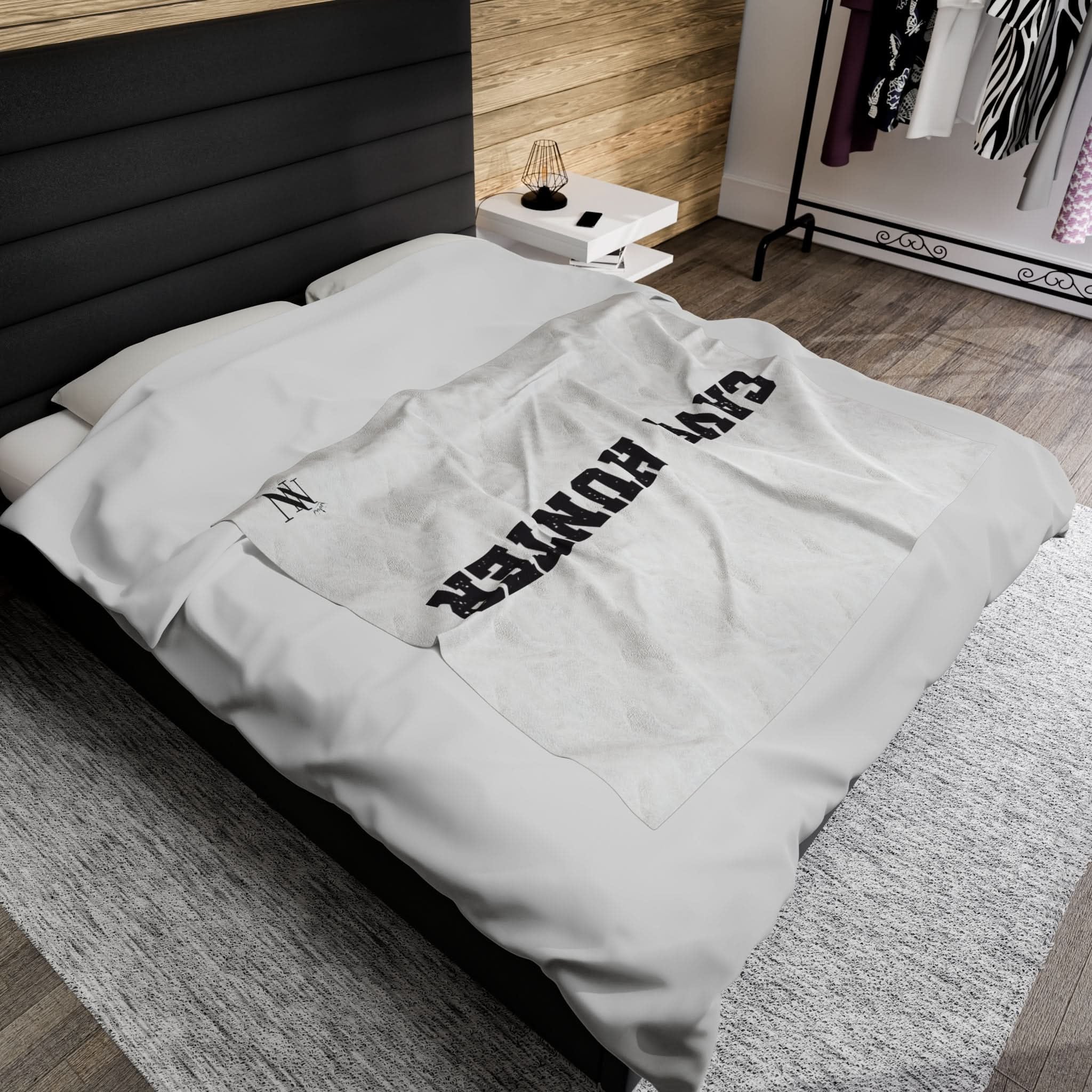 Cave Hunter | Mix & Match Fun-Flirty Loversā Blankets
