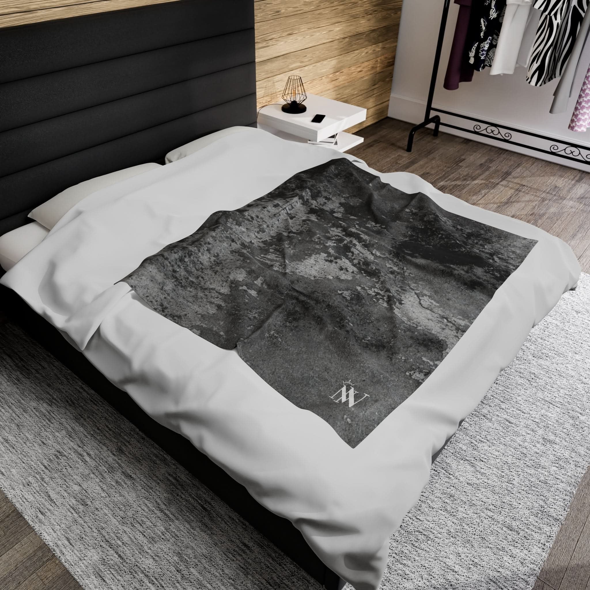 Cracked Concrete | Mix & Match Fun-Flirty Lovers’ Blankets