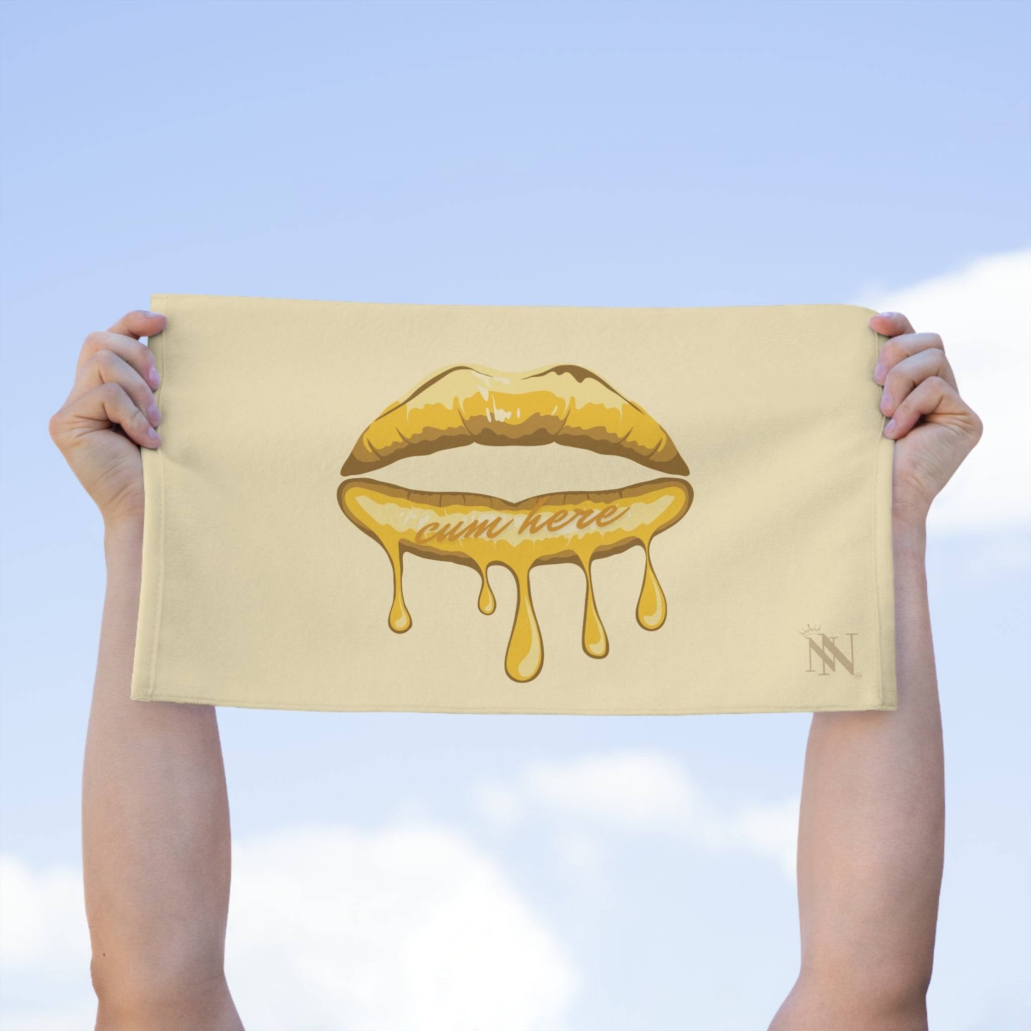 Cum Here Lips | Mix & Match Soft Fun-Flirty Lovers’ Towels