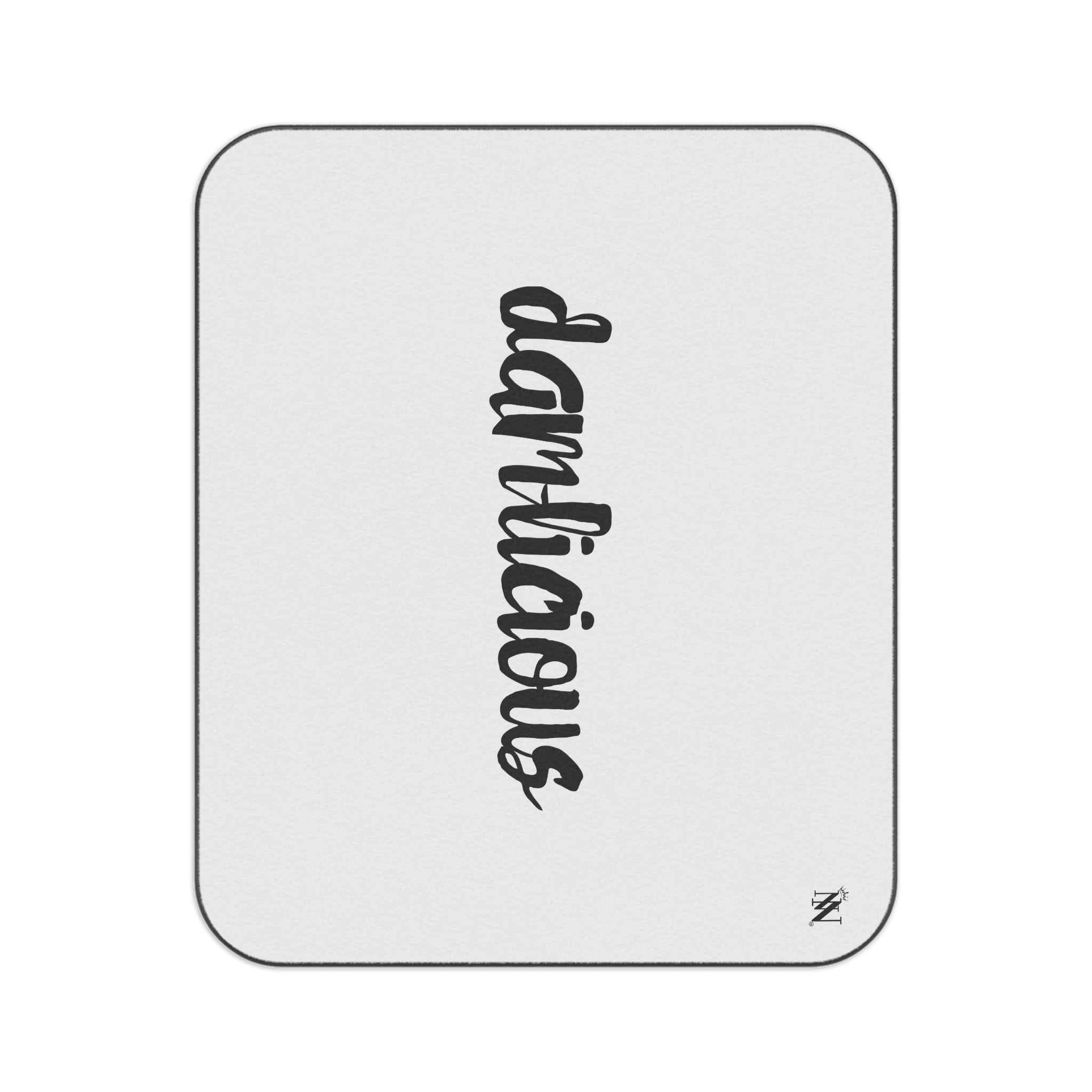 Dam-licious | Mix Match Fun-Flirty Lovers’ Water-Resistant Blankets