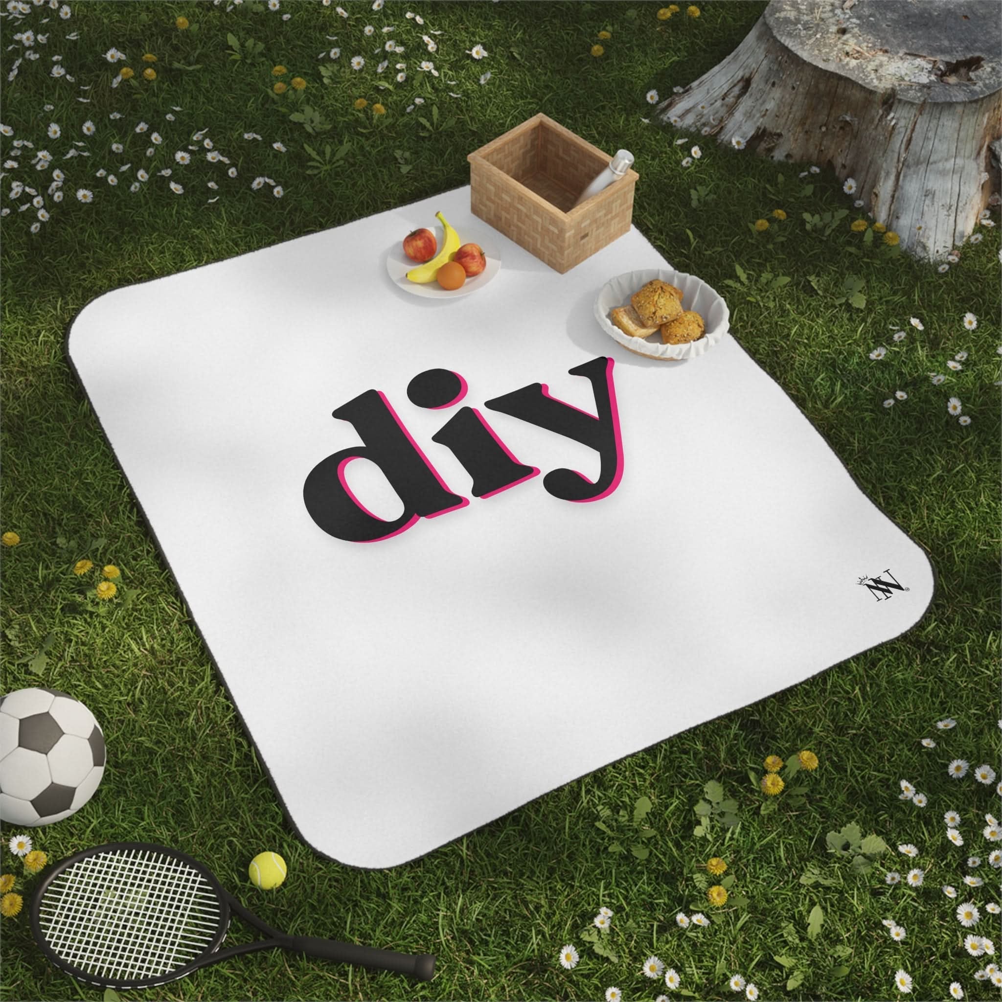 DIY | Mix Match Fun-Flirty Lovers’ Water-Resistant Blankets