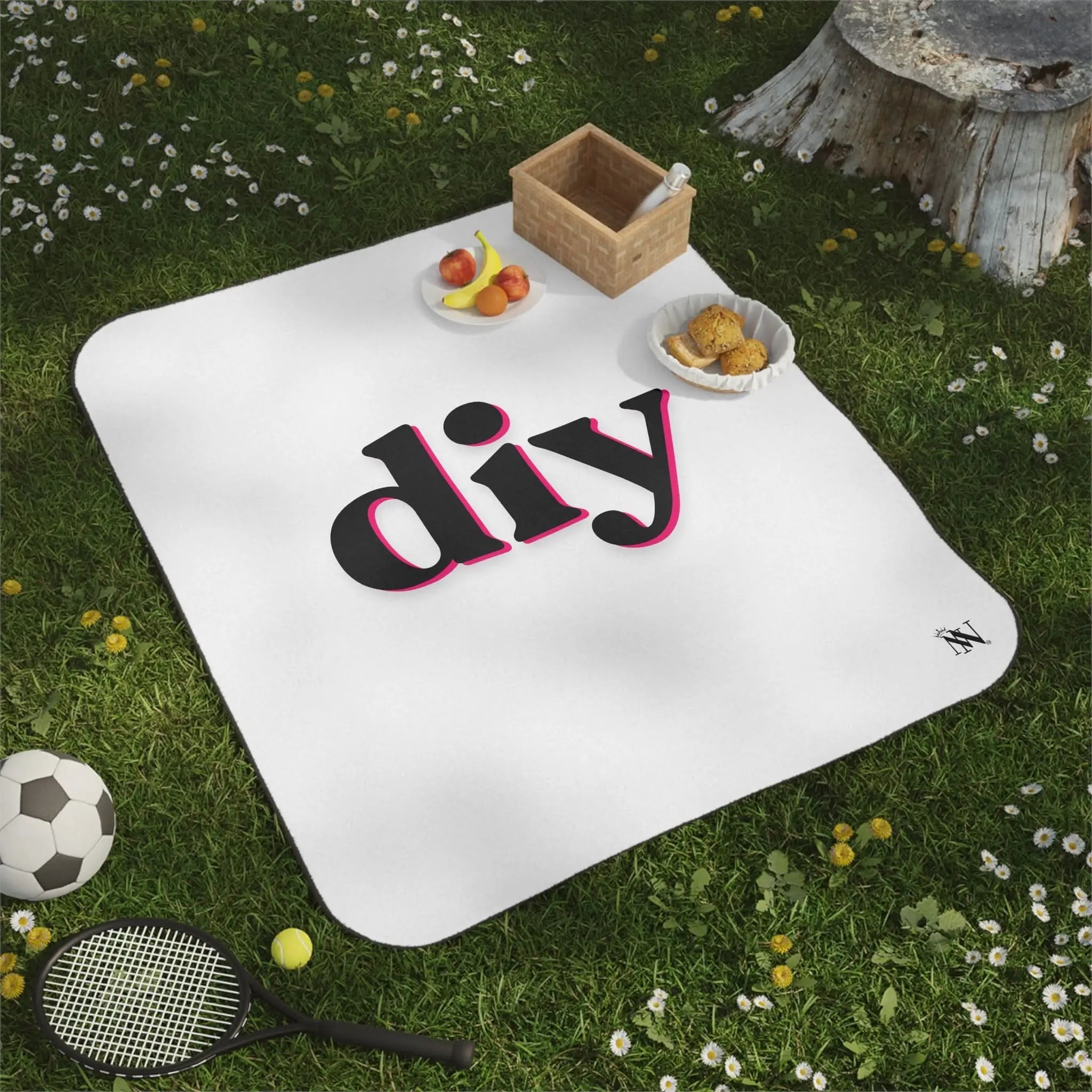 DIY | Mix Match Fun-Flirty Lovers’ Water-Resistant Blankets