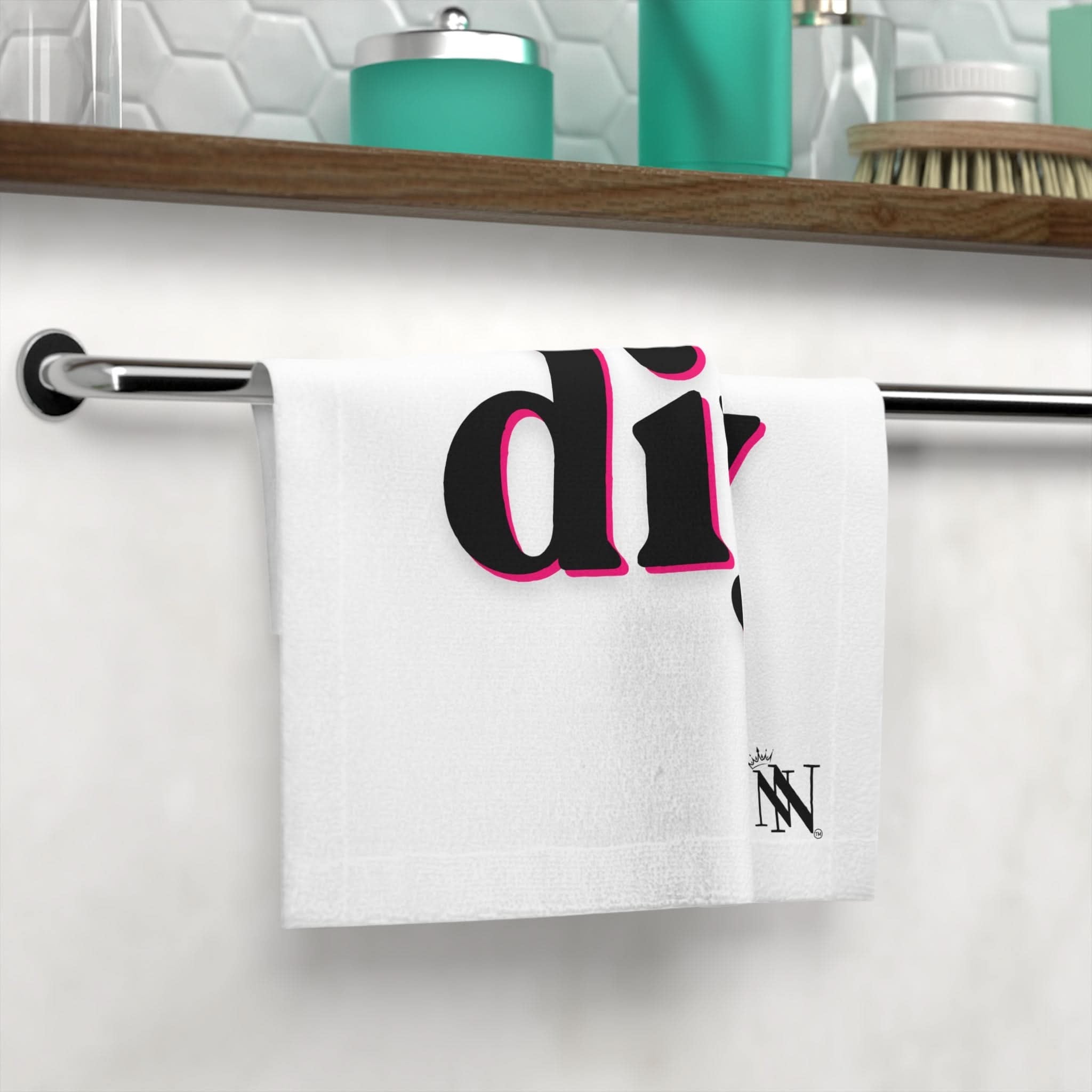 DIY | Mix & Match Lils’ Fun-Flirty Lovers’ Towels