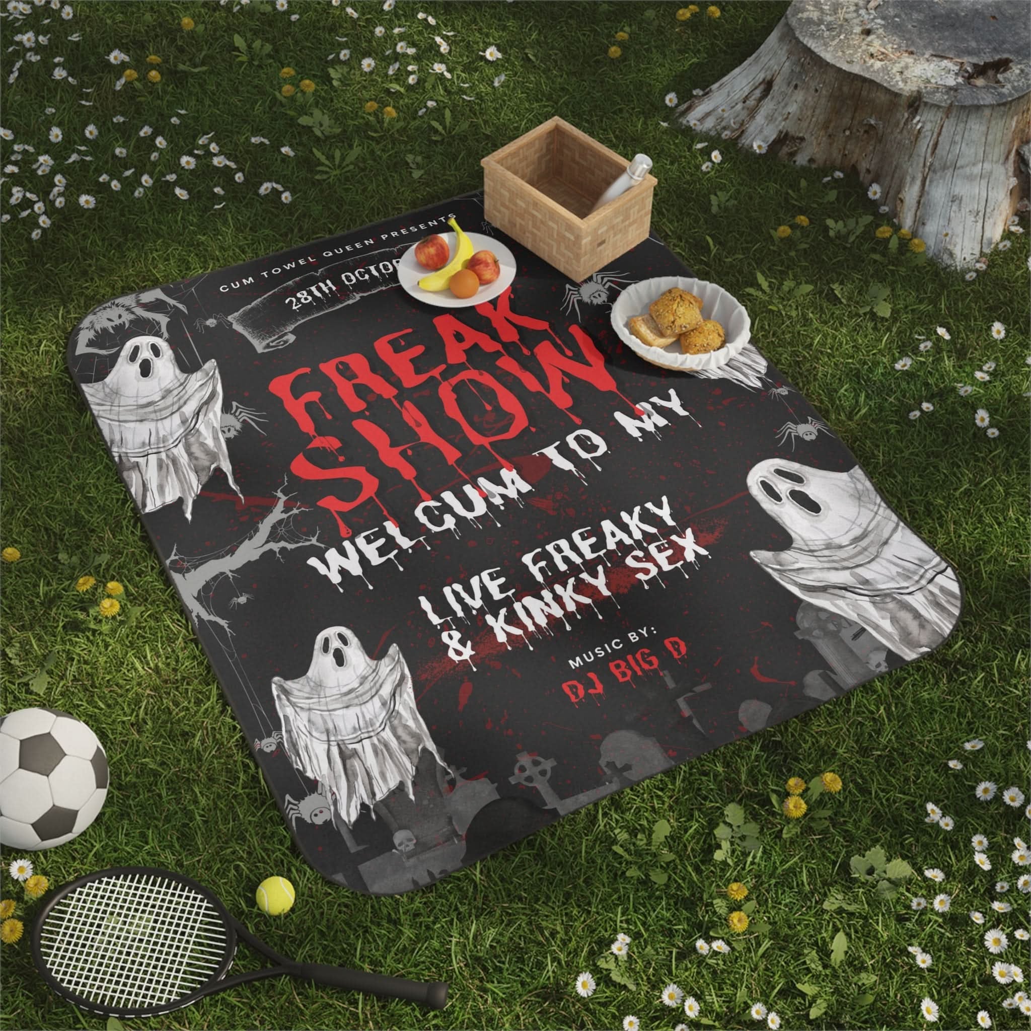 Freak Show | Mix Match Fun-Flirty Lovers’ Water-Resistant Blankets