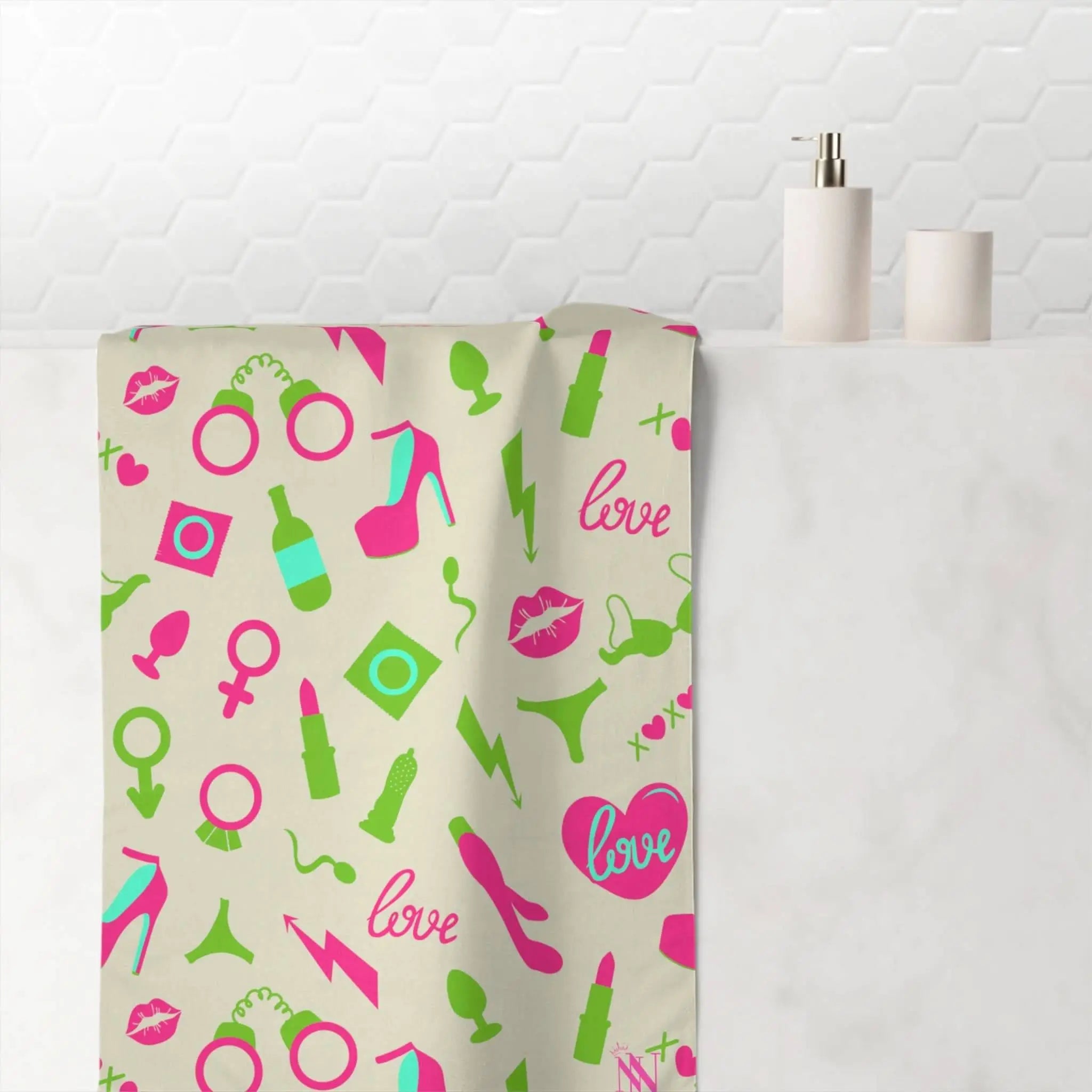 Heels & Love | Mix & Match Naughty XL Fun-Flirty Lovers’ Towels