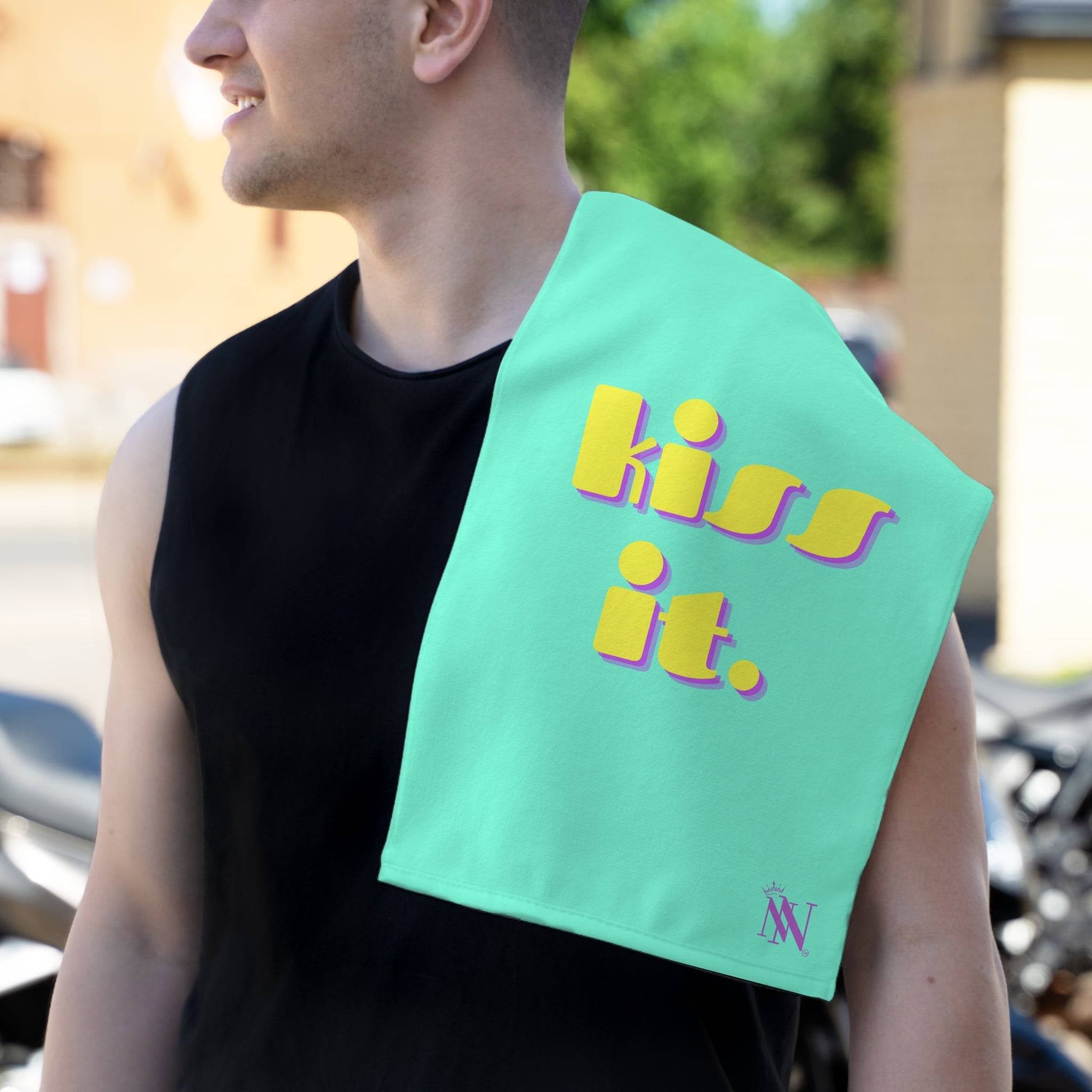 kiss it. | Mix & Match Fun-Flirty Lovers’ Towels
