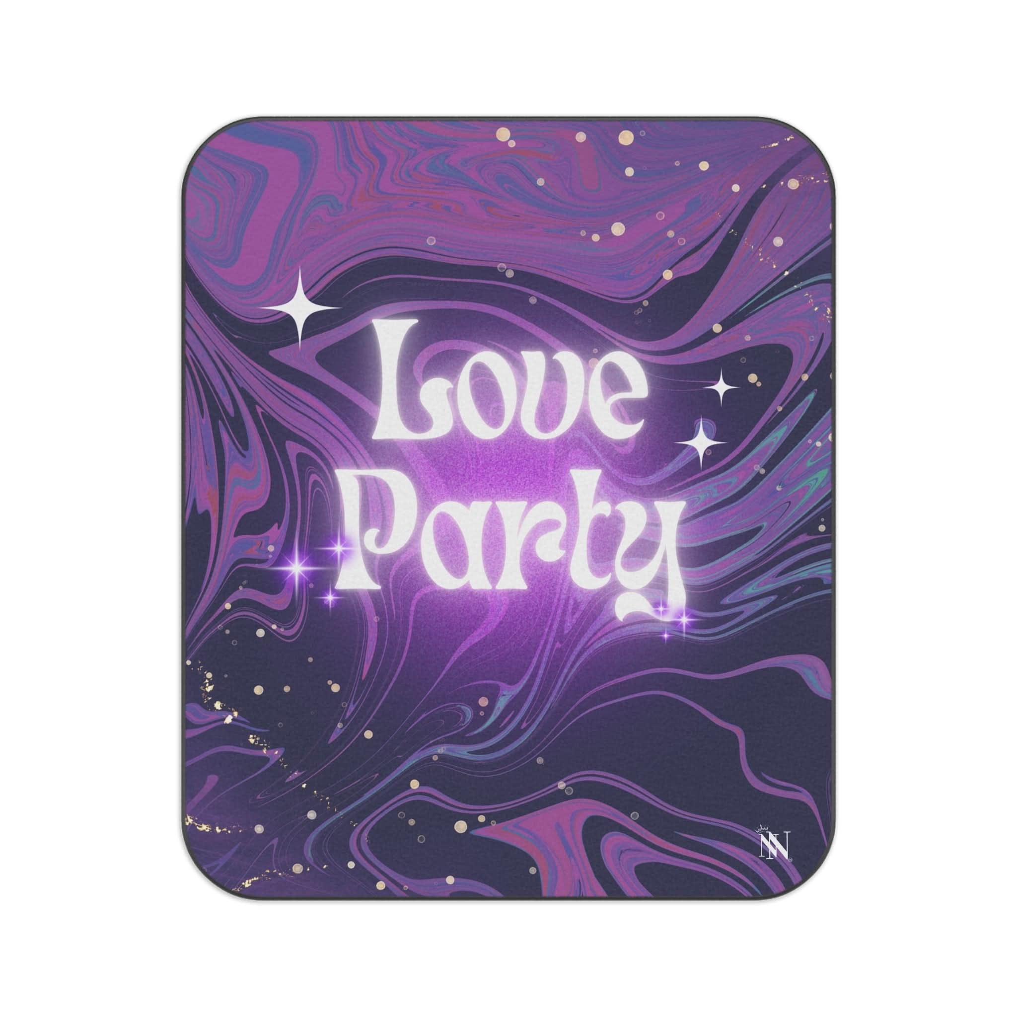 Love Party | Mix Match Fun-Flirty Lovers’ Water-Resistant Blankets