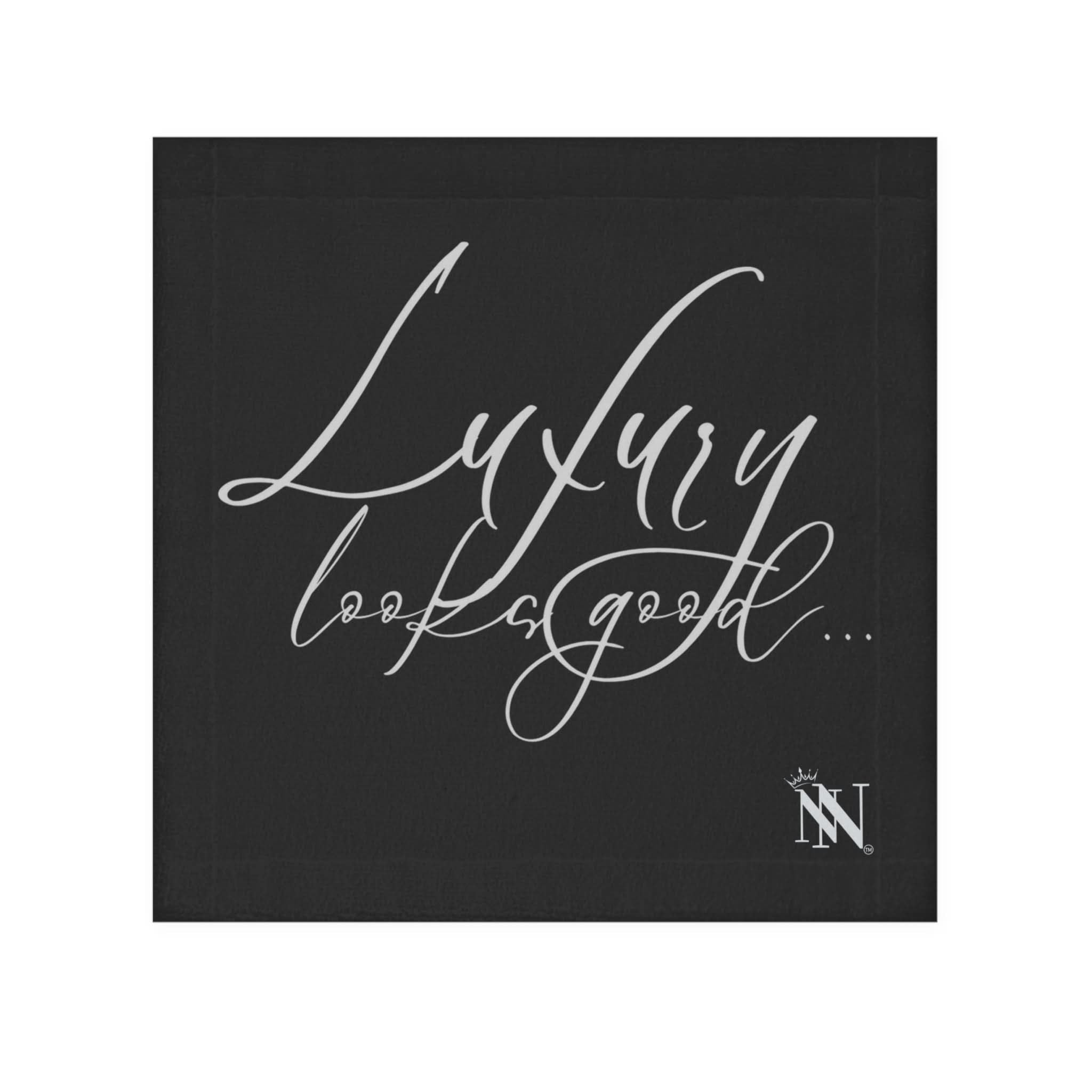 Luxury Looks Good | Mix & Match Lils’ Fun-Flirty Lovers’ Towels