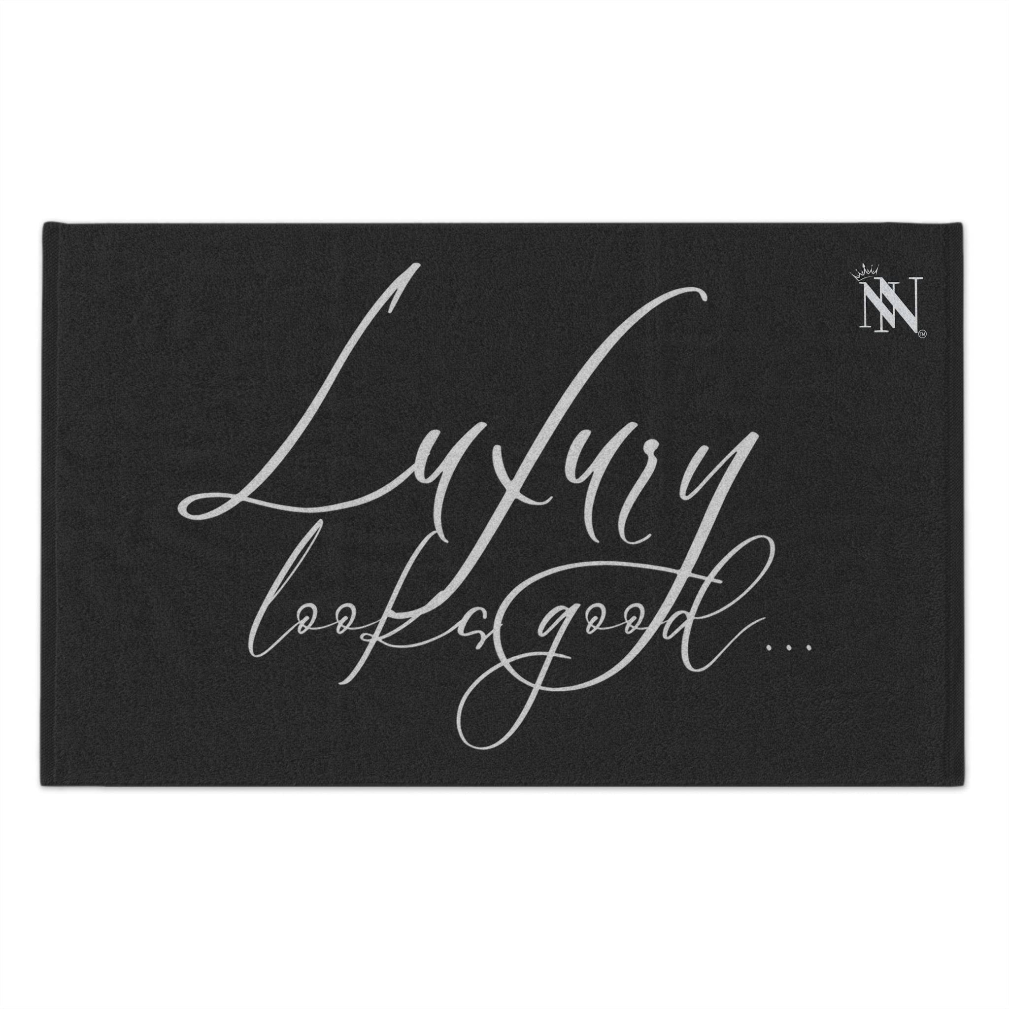 Luxury Looks Good | Mix & Match Soft Fun-Flirty Lovers’ Towels