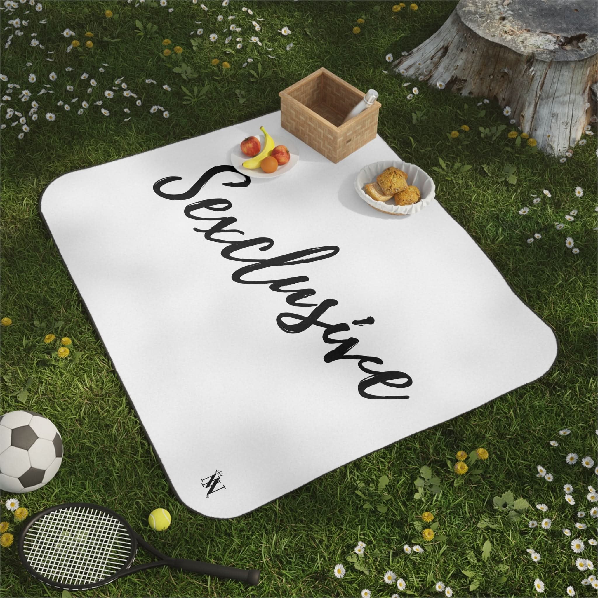 Sexclusive | Mix Match Fun-Flirty Lovers’ Water-Resistant Sex Blankets