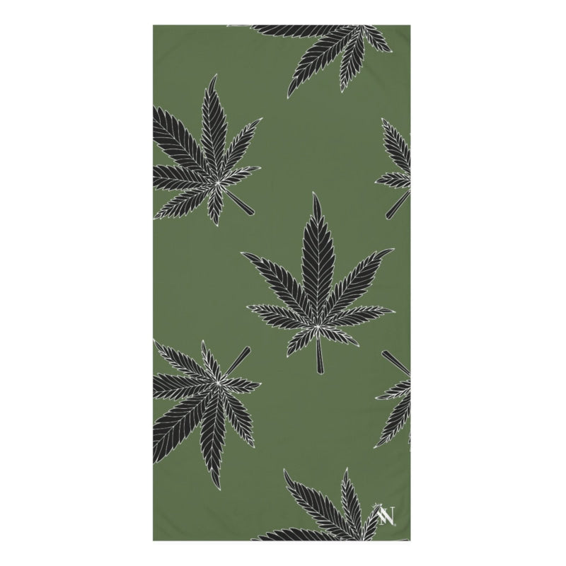 Simple Bud 420 | Mix & Match Naughty XL Fun-Flirty Lovers’ Towels