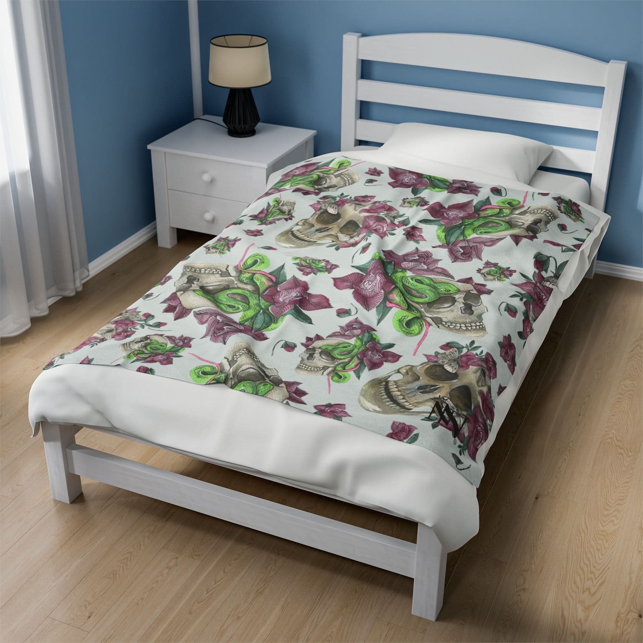 Skulls & Snakes | Mix & Match Fun-Flirty Lovers’ Blankets