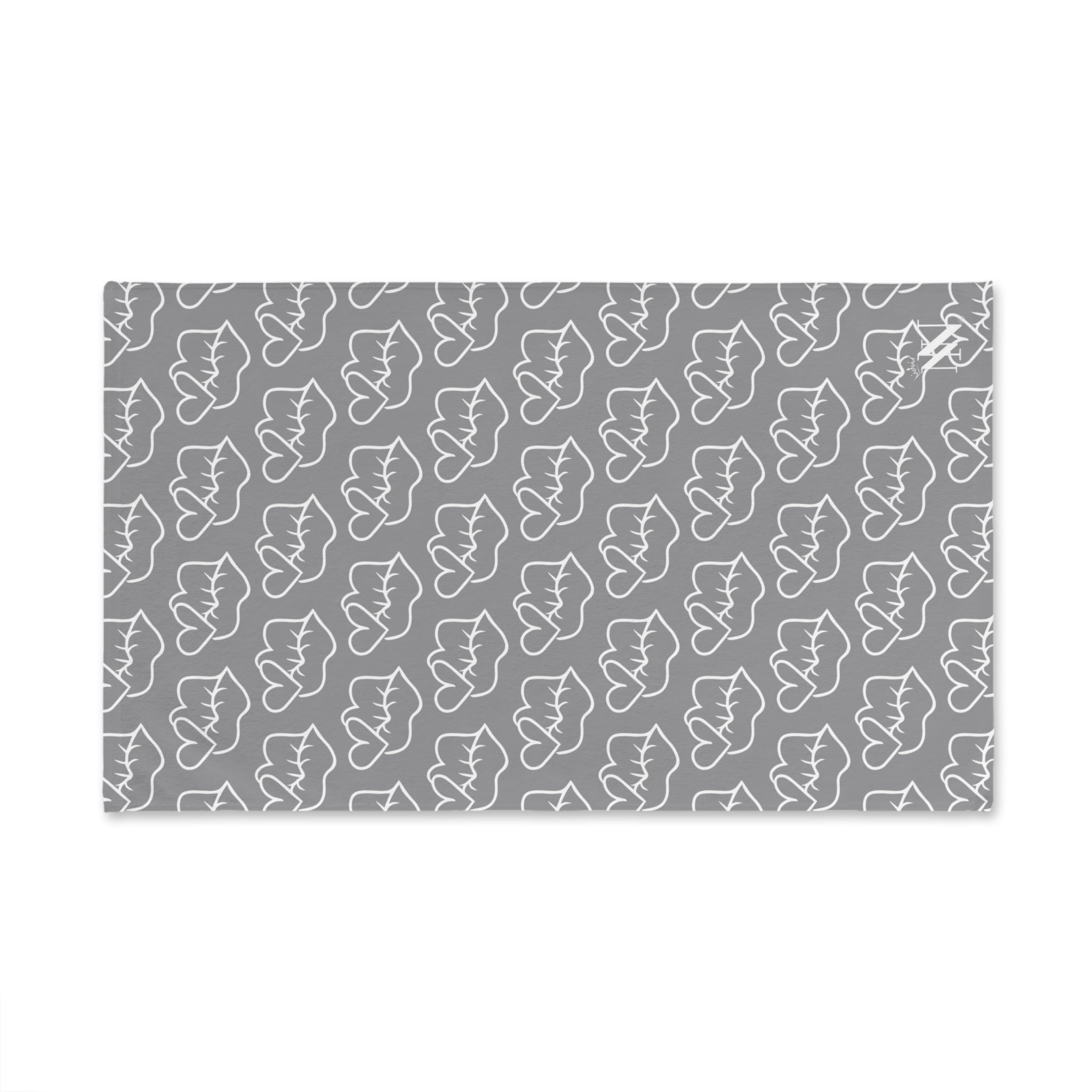 Smoochie Kiss Lips Grey | Mix & Match Original Fun-Flirty Lovers’ Towels