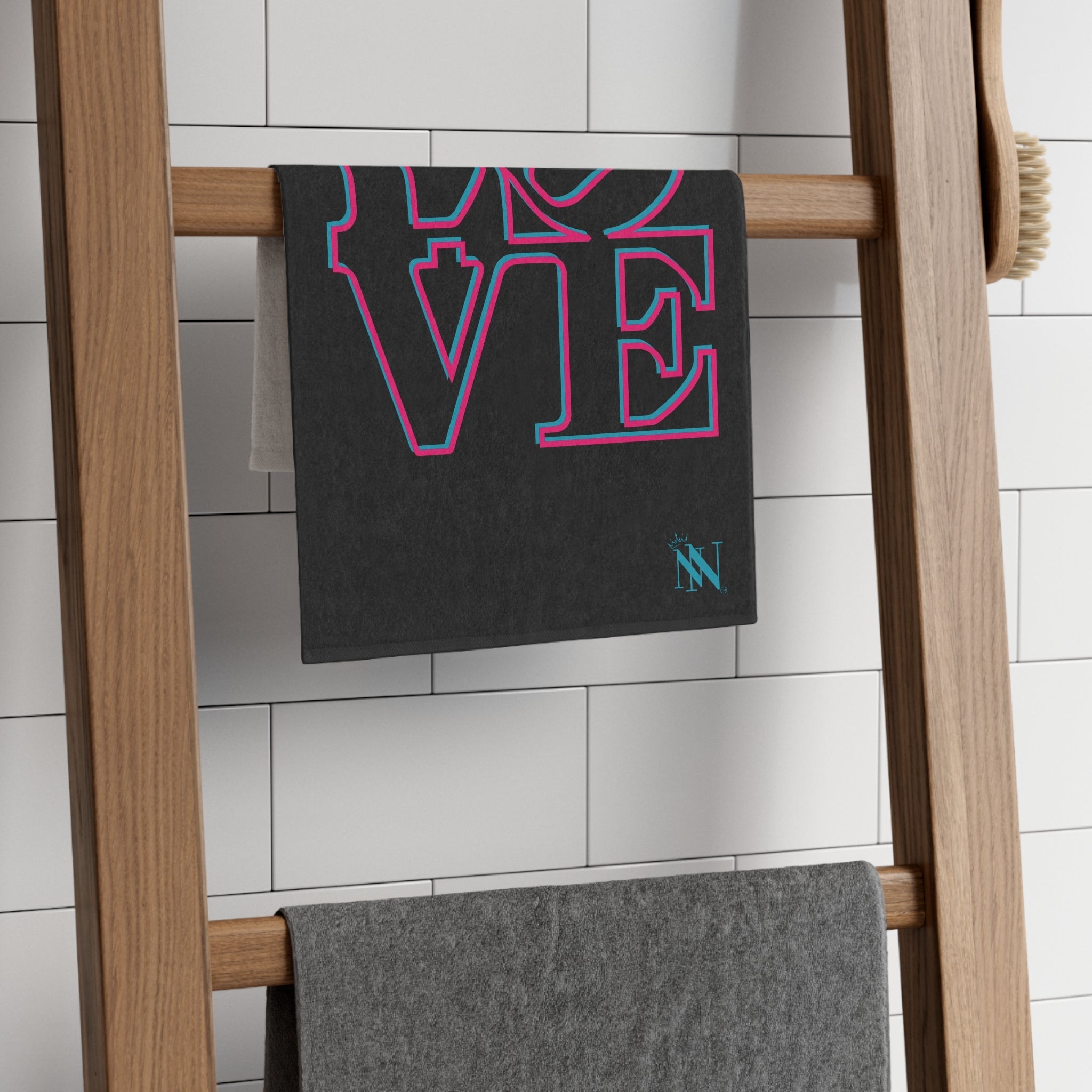 Two-Dimensional Love Black | Mix & Match Soft Fun-Flirty Lovers’ Towels