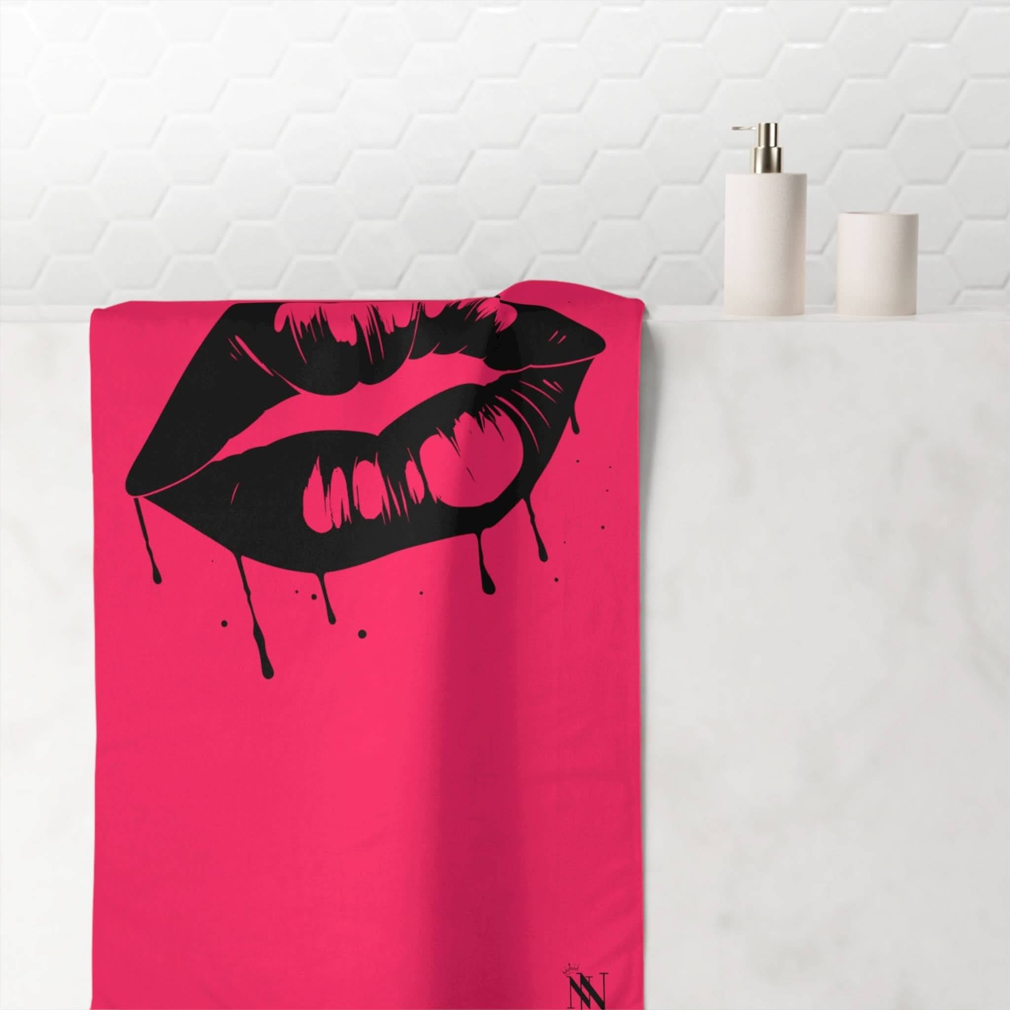 Wet Lips | Mix & Match Naughty XL Fun-Flirty Loversâ Towels