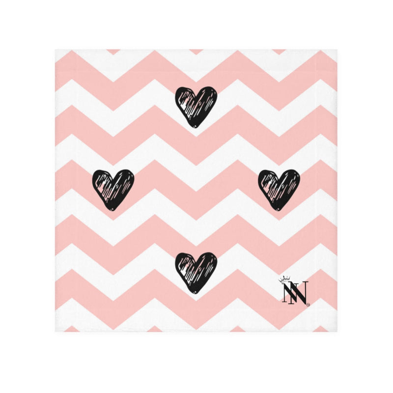 Zig Zag Heart | Mix & Match Lils’ Fun-Flirty Lovers’ Towels