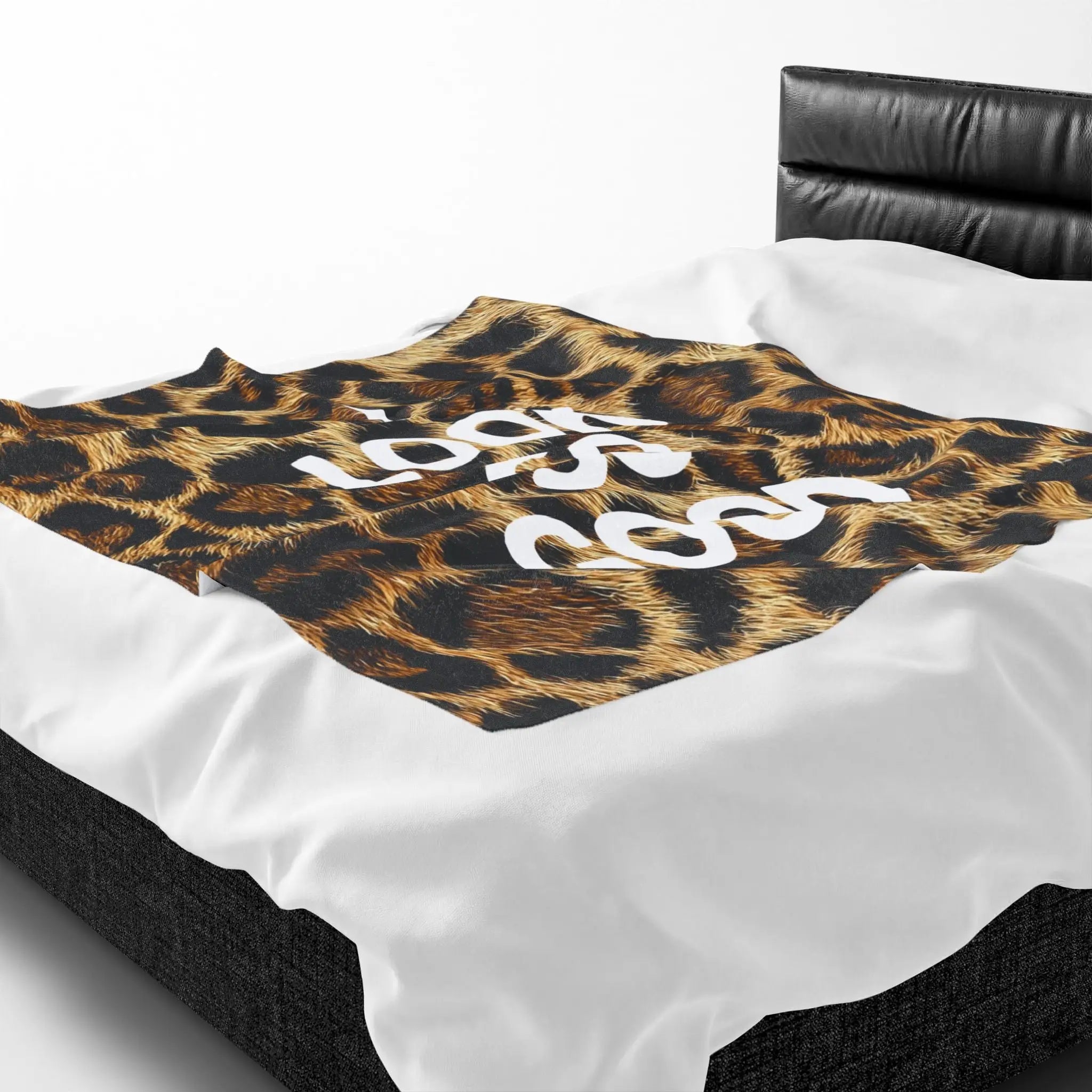 I Look So Good Realistic Cheetah Print Blanket