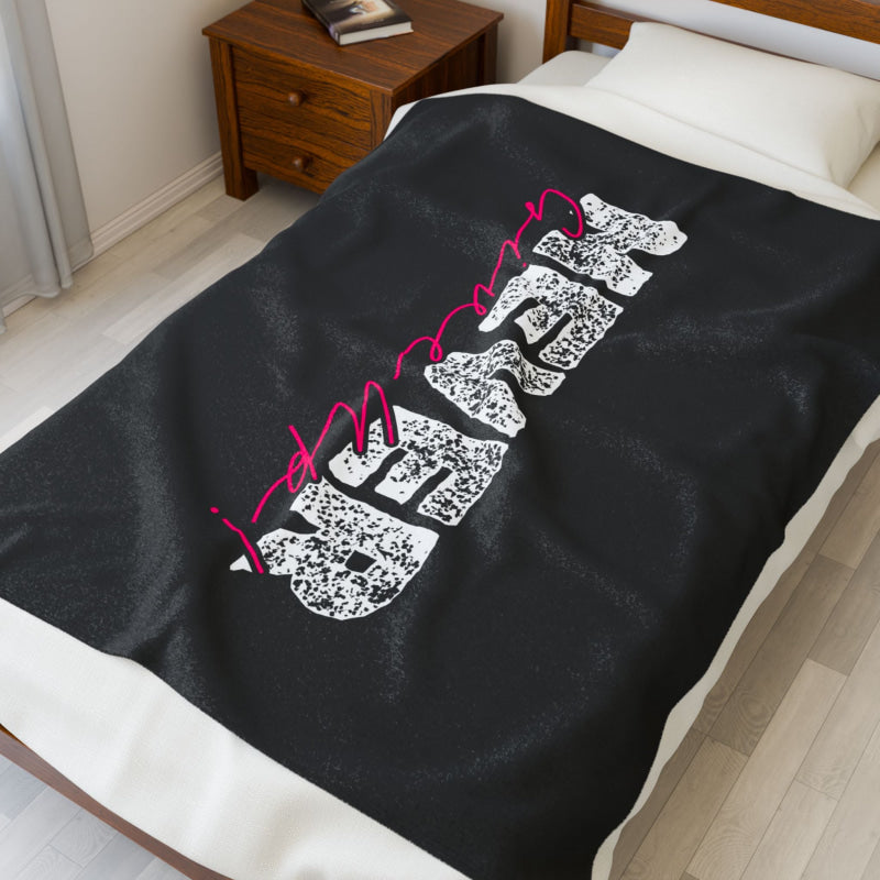 Never Give Up | Mix & Match Soft Fun-Flirty Lovers’ Blankets