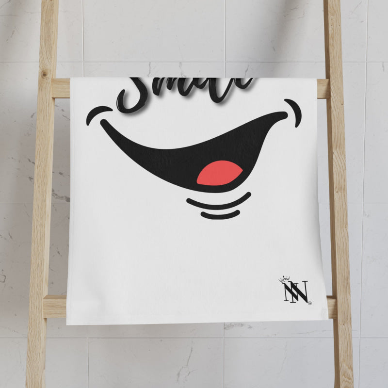 Make Me Smile | Mix & Match Classic Fun-Flirty Lovers’ Towels