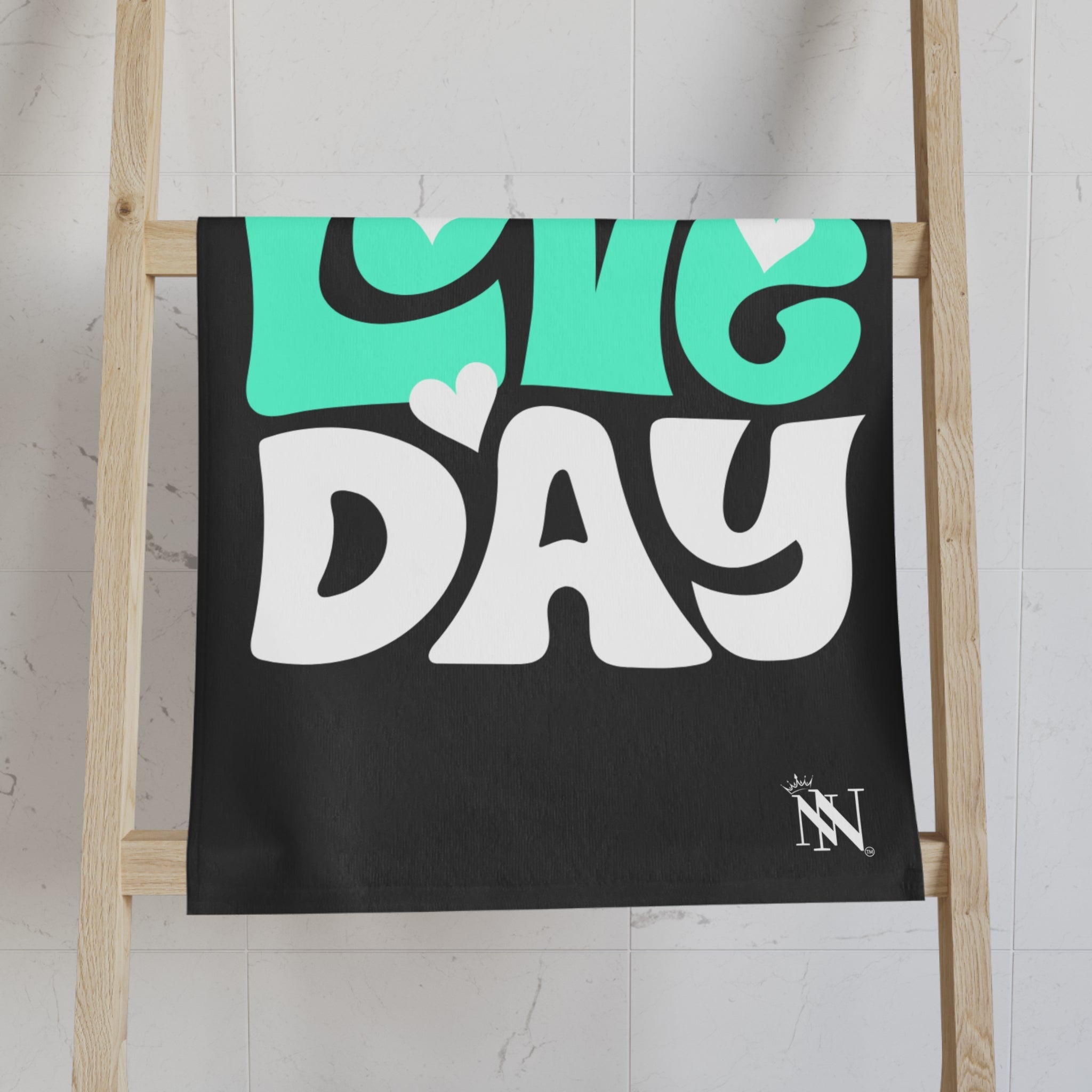 Happy Love Day Hearts | Mix & Match Classic Fun-Flirty Lovers’ Towels