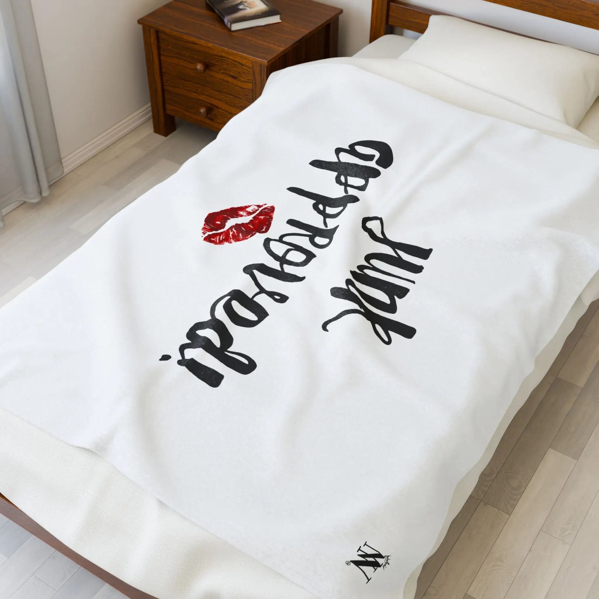 Junk Approved! | Mix & Match Velveteen Fun-Flirty Lovers’ Blankets