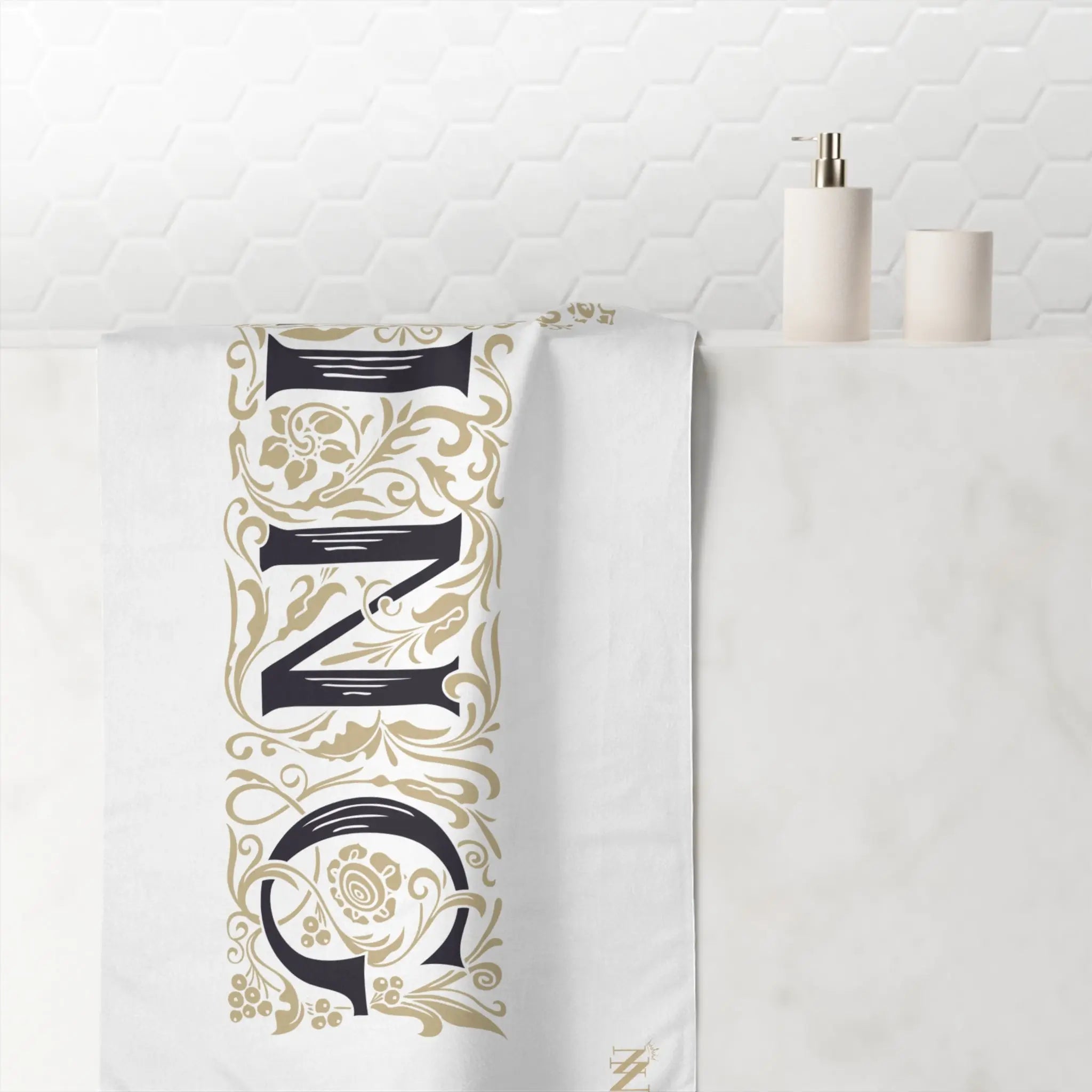 Gold Filigree King | Mix & Match XL Fun-Flirty Lovers’ Towels