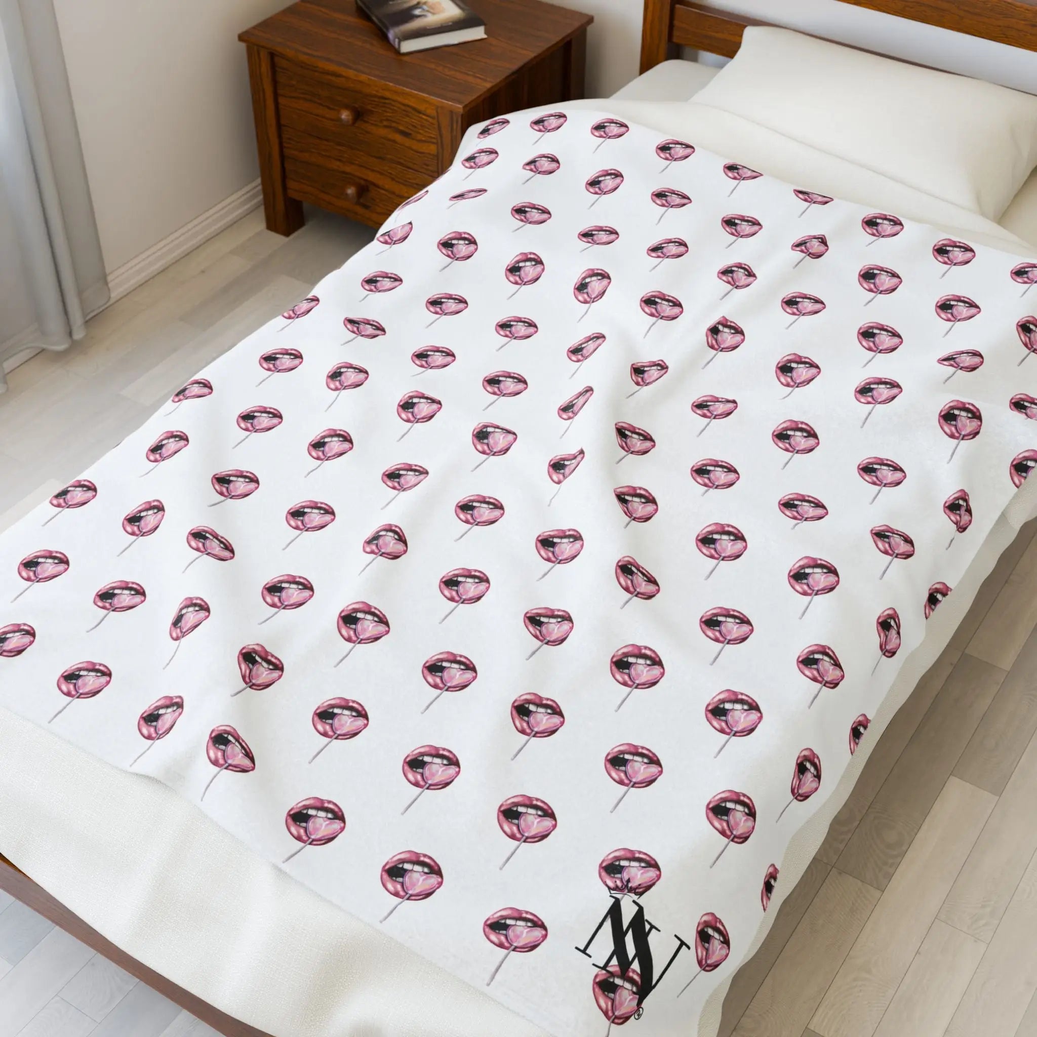Lollipop Eater | Mix & Match Velveteen Fun-Flirty Lovers’ Blankets