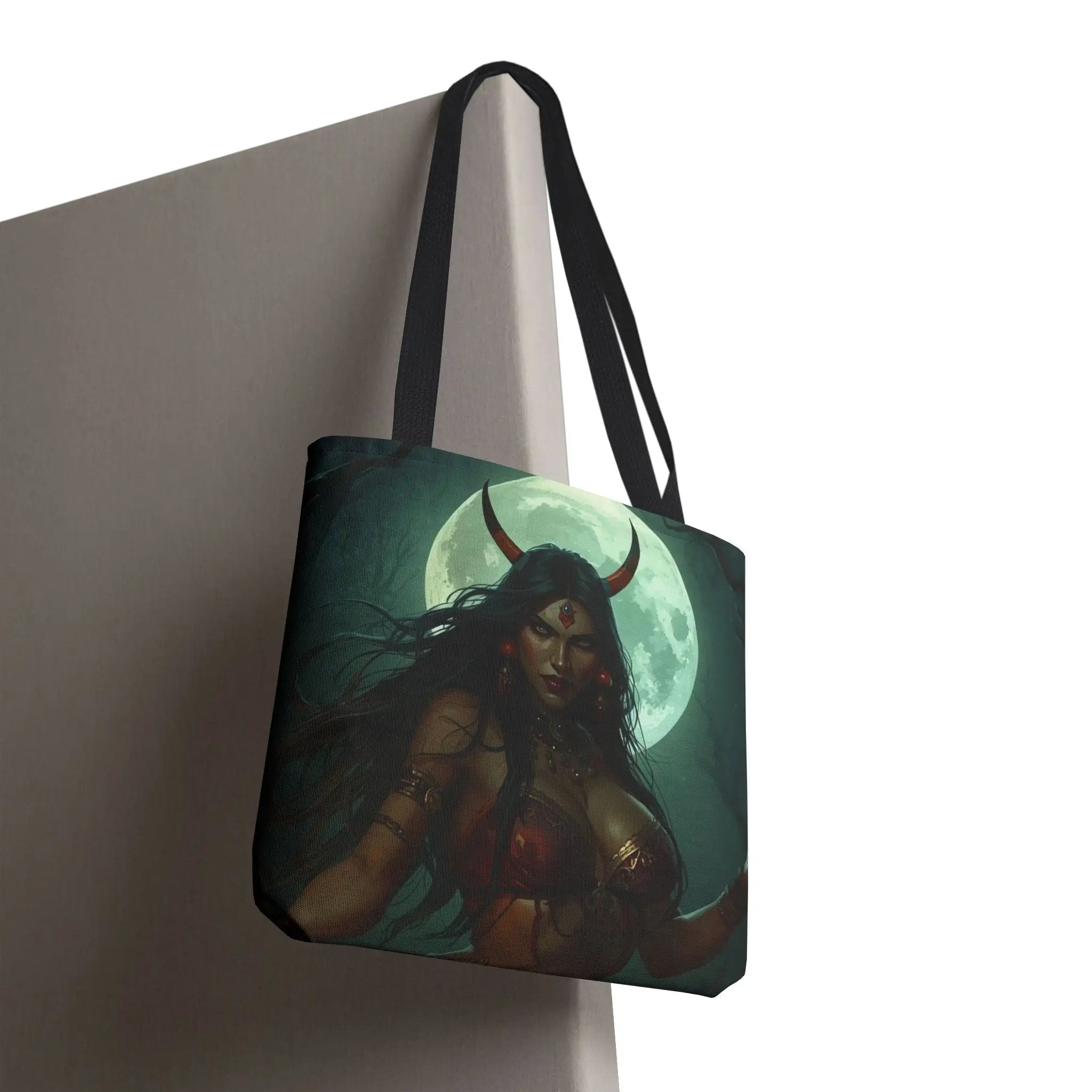 Horned Queen Fantasy Women Everyday Weekend Getaway Tote Bag